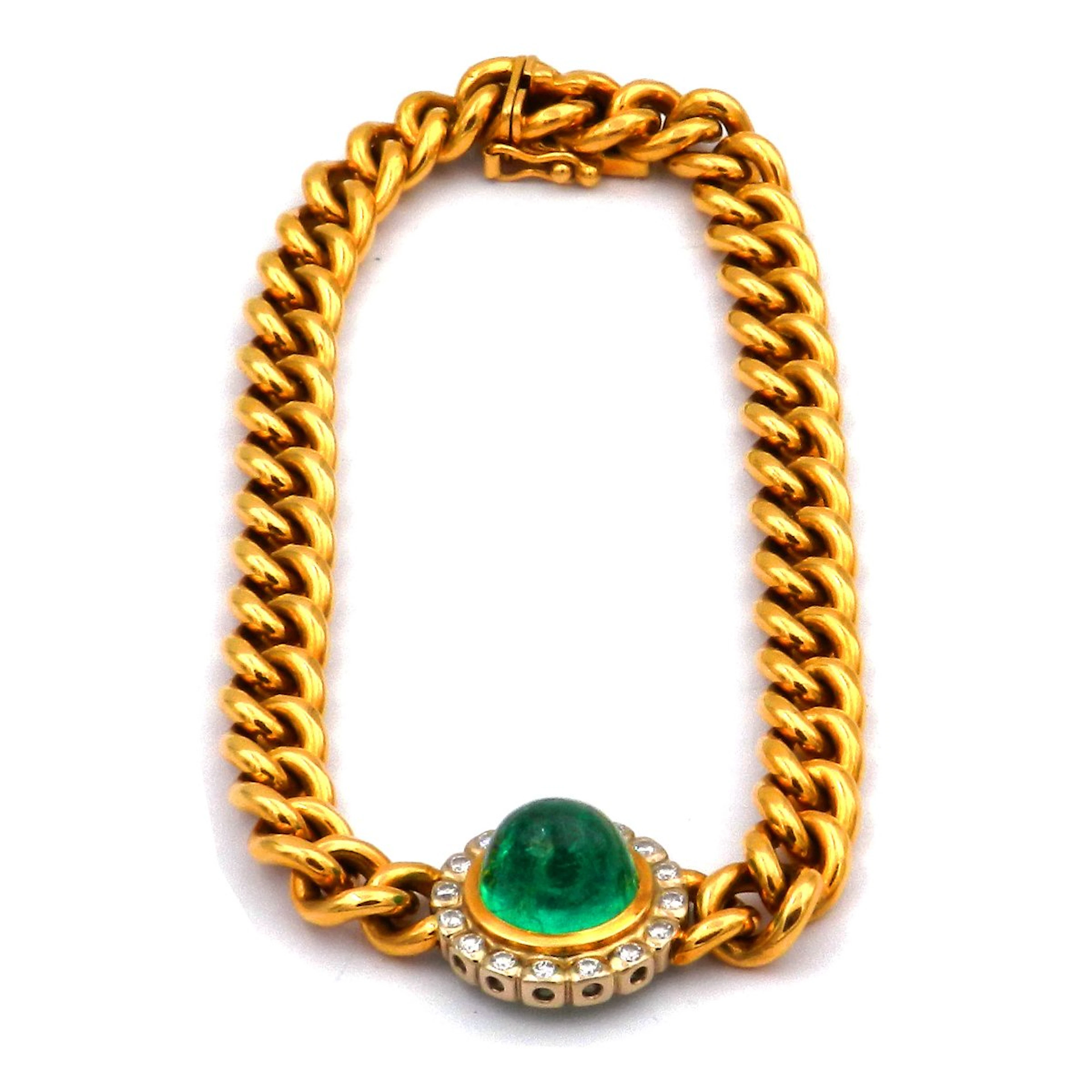 Panzerarmband in 18 K Gold mit 5.36 ct Smaragd Cabochon und Diamanten