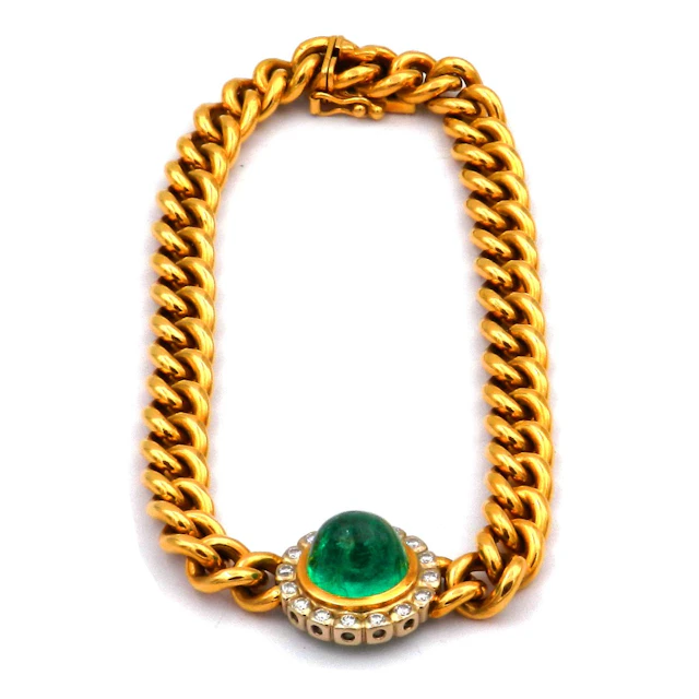 Panzerarmband in 18 K Gold mit 5.36 ct Smaragd Cabochon und Diamanten
