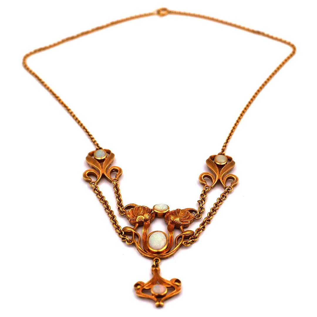 Opal 18K Gold Collier in Jugendstil Facon