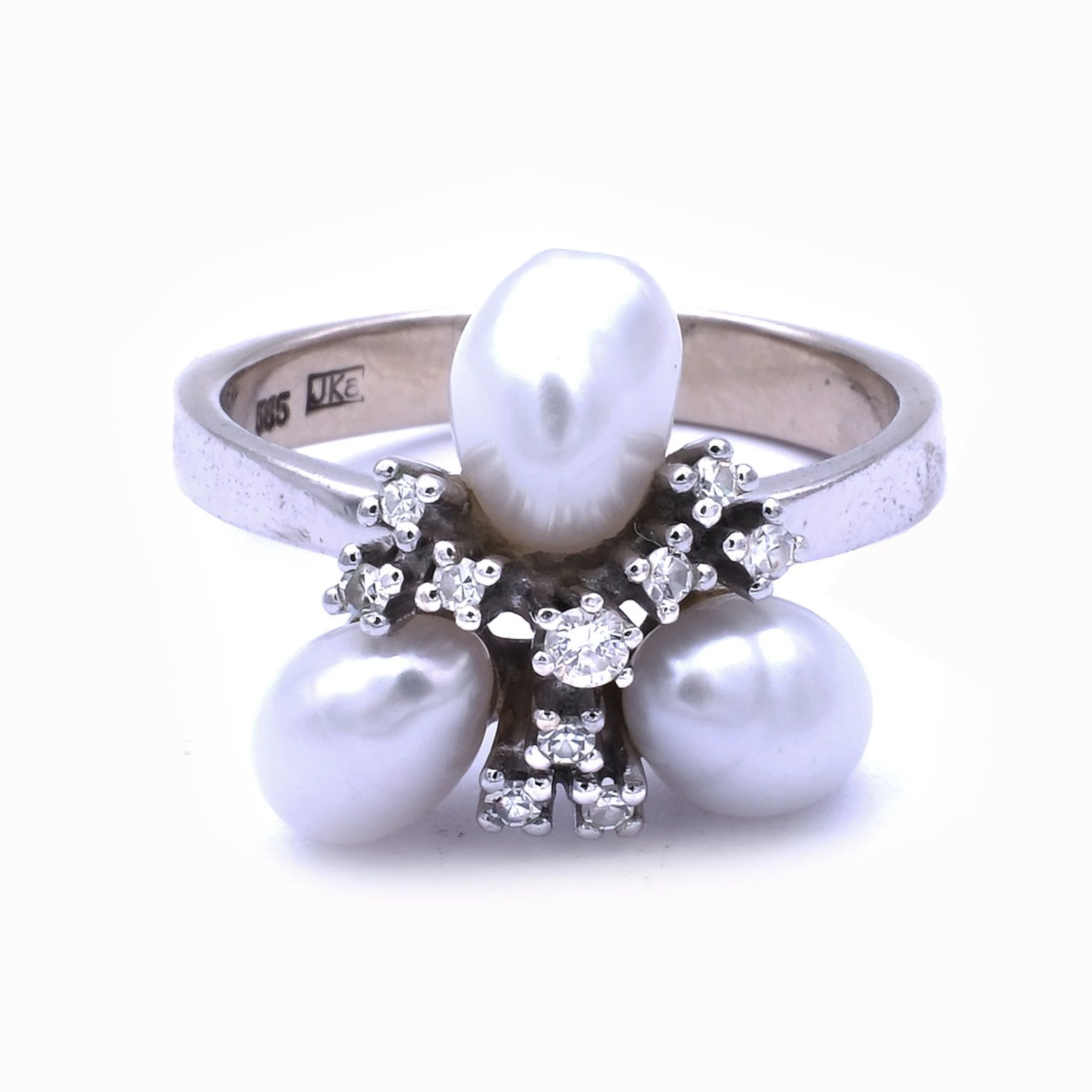Perlen Diamant Ring mit 3 Biwa Perlen & 0.26 ct Brillanten in 14K