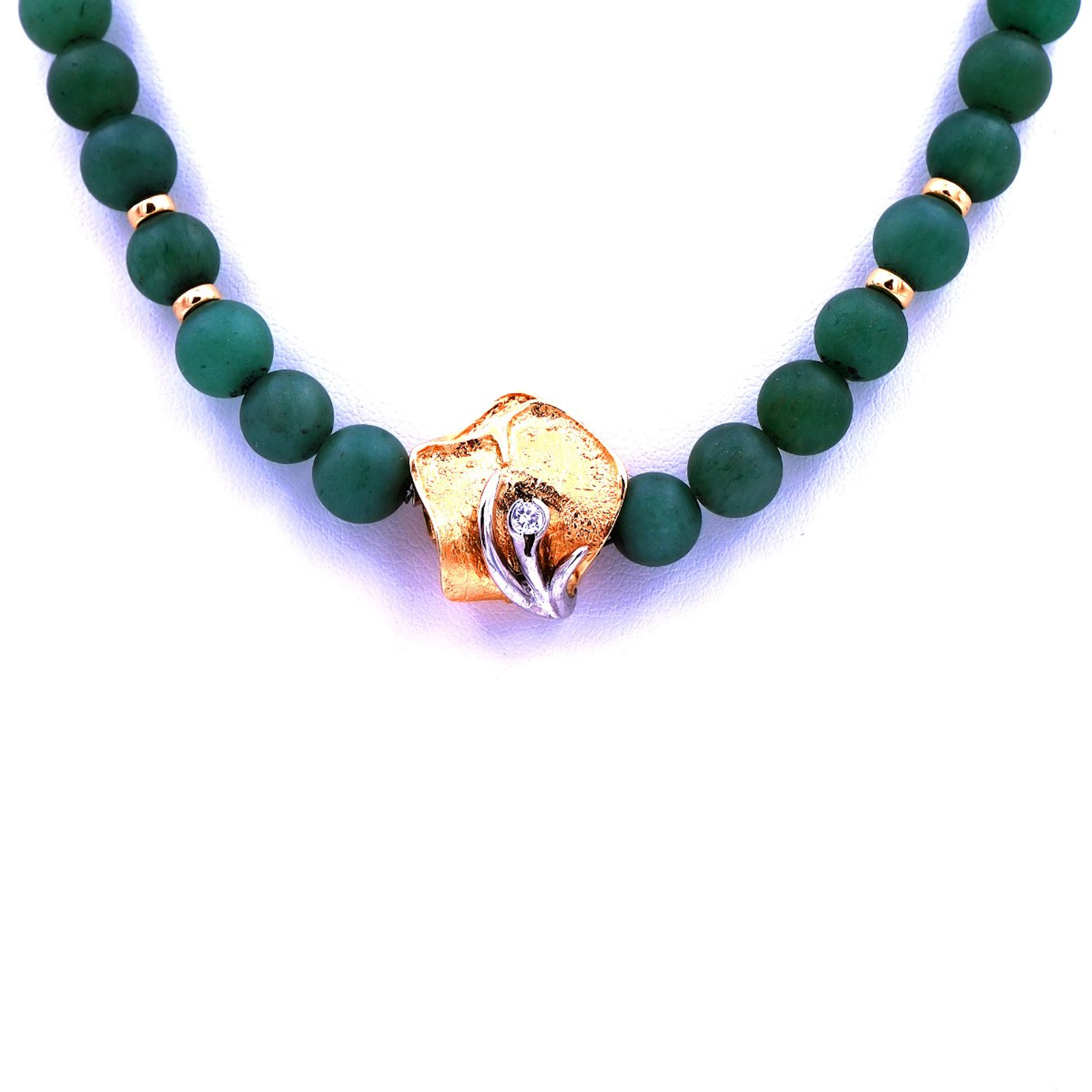 Ole Lynggaard Grüne Serpentin Kette mit 585 Gold Diamant Schließe