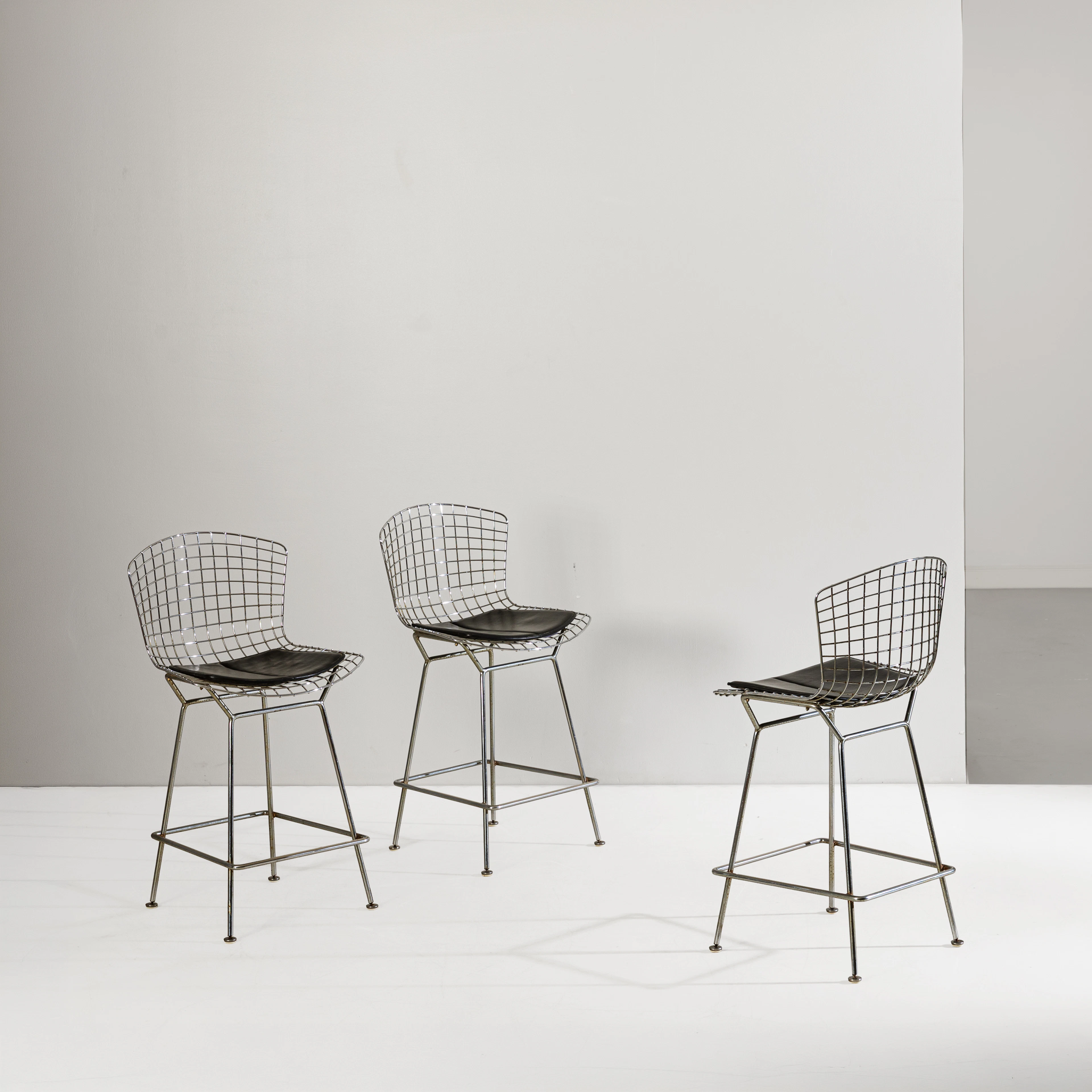HARRY BERTOIA
