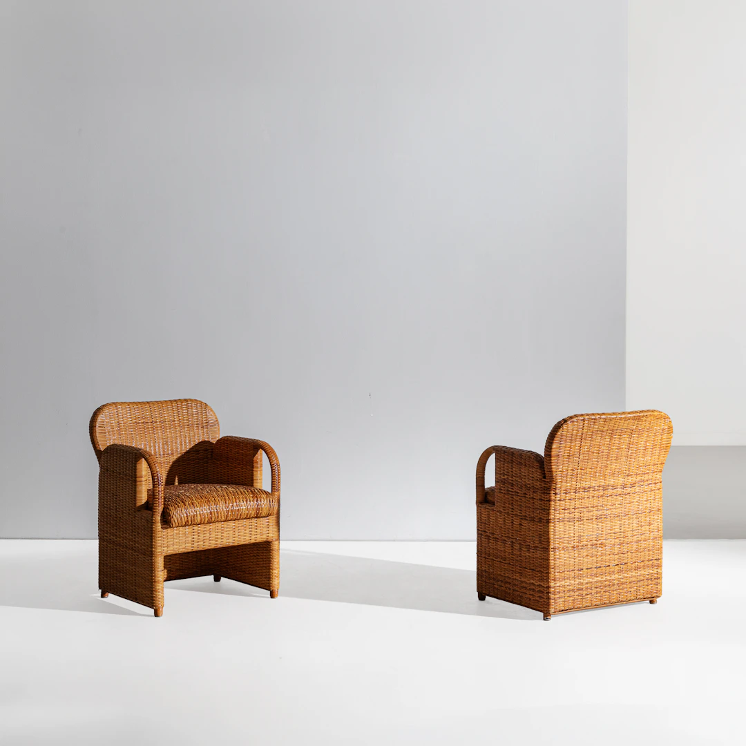 GAE AULENTI