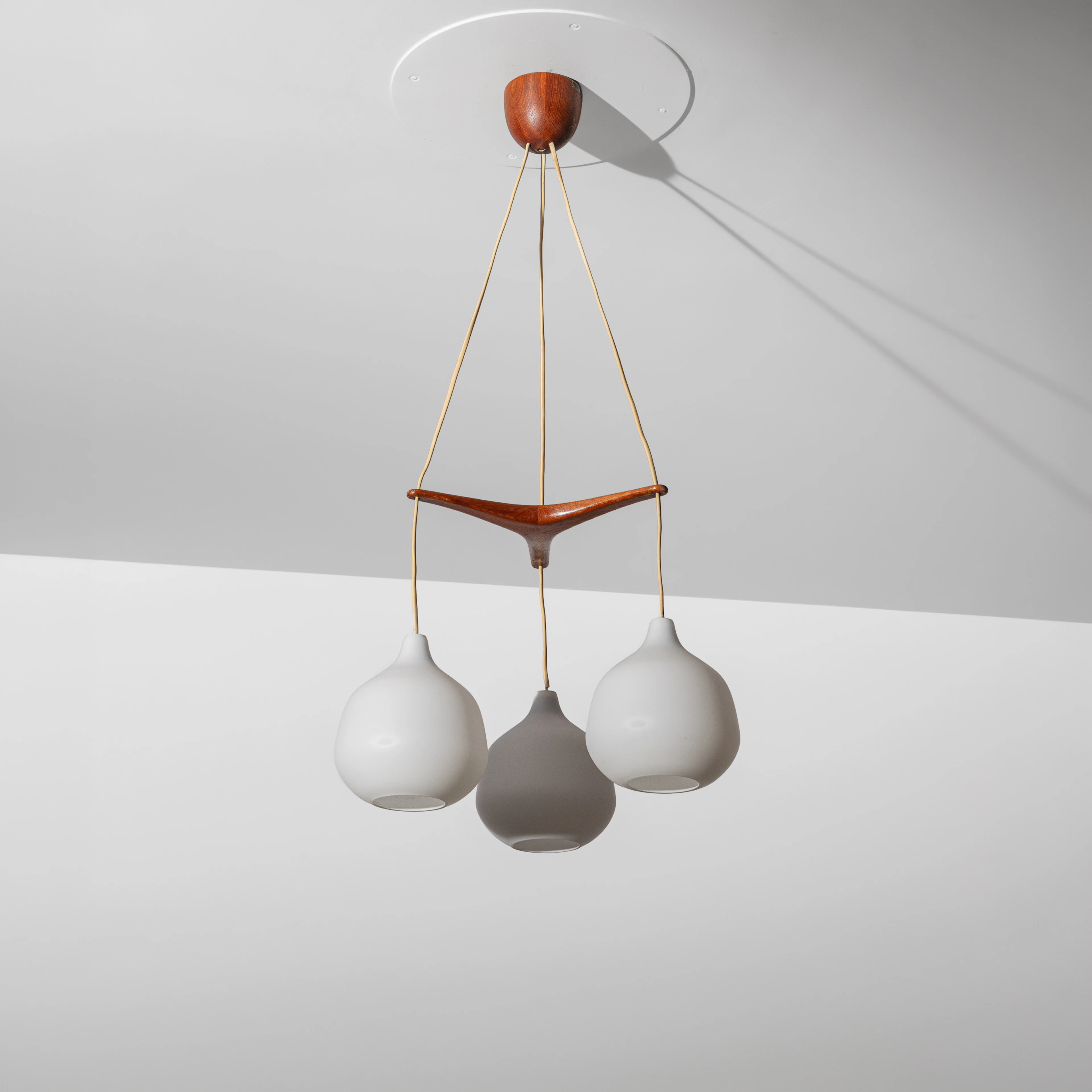 LUXUS