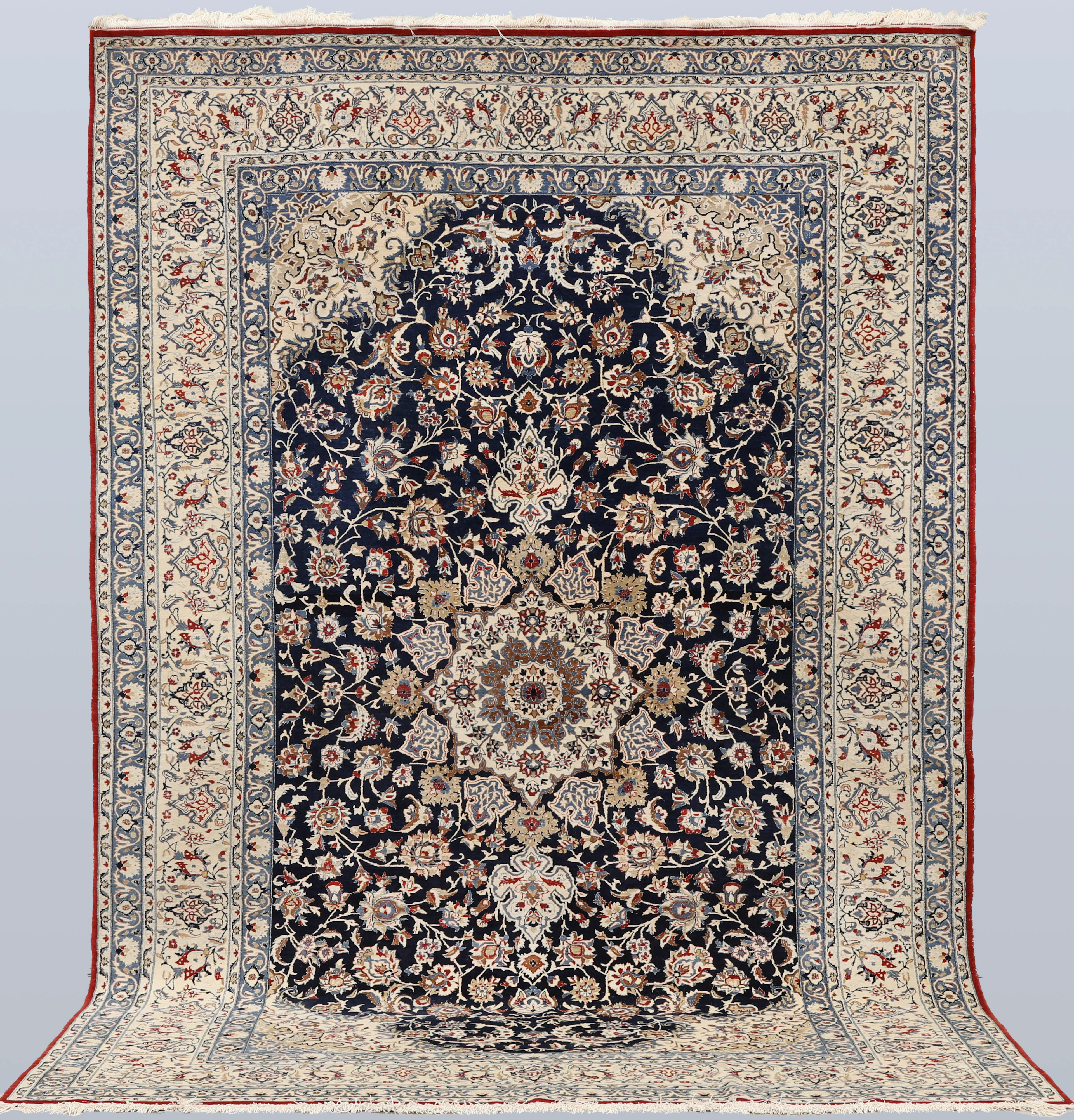 MATTA. Nain part silk, s.k 6 LAA, ca 800.000 knutar/kvm, 310 x 193 cm.