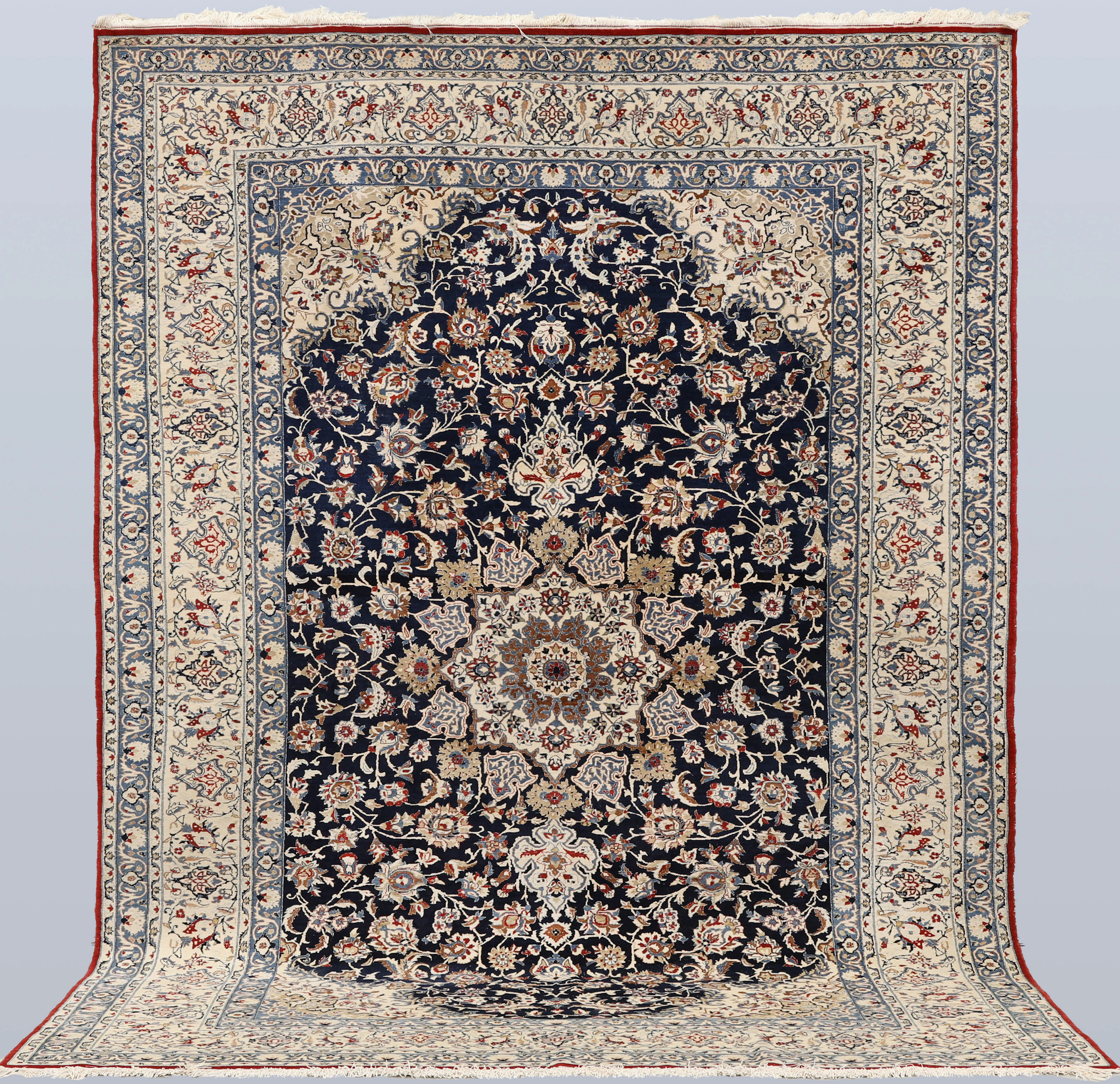 MATTA. Nain part silk, s.k 6 LAA, ca 800.000 knutar/kvm, 310 x 193 cm.