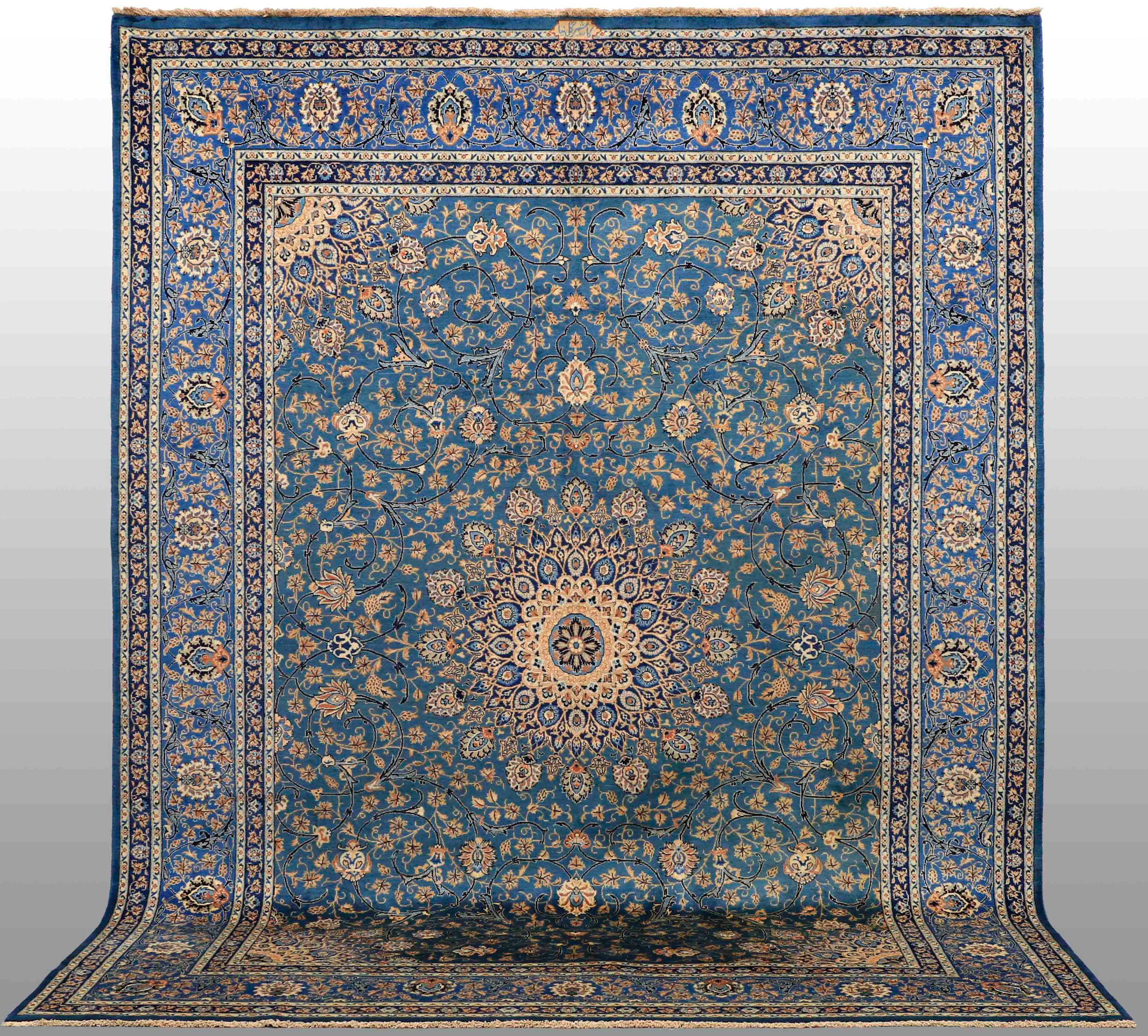 MATTA. Kashmar signerad, 386 x 292 cm.