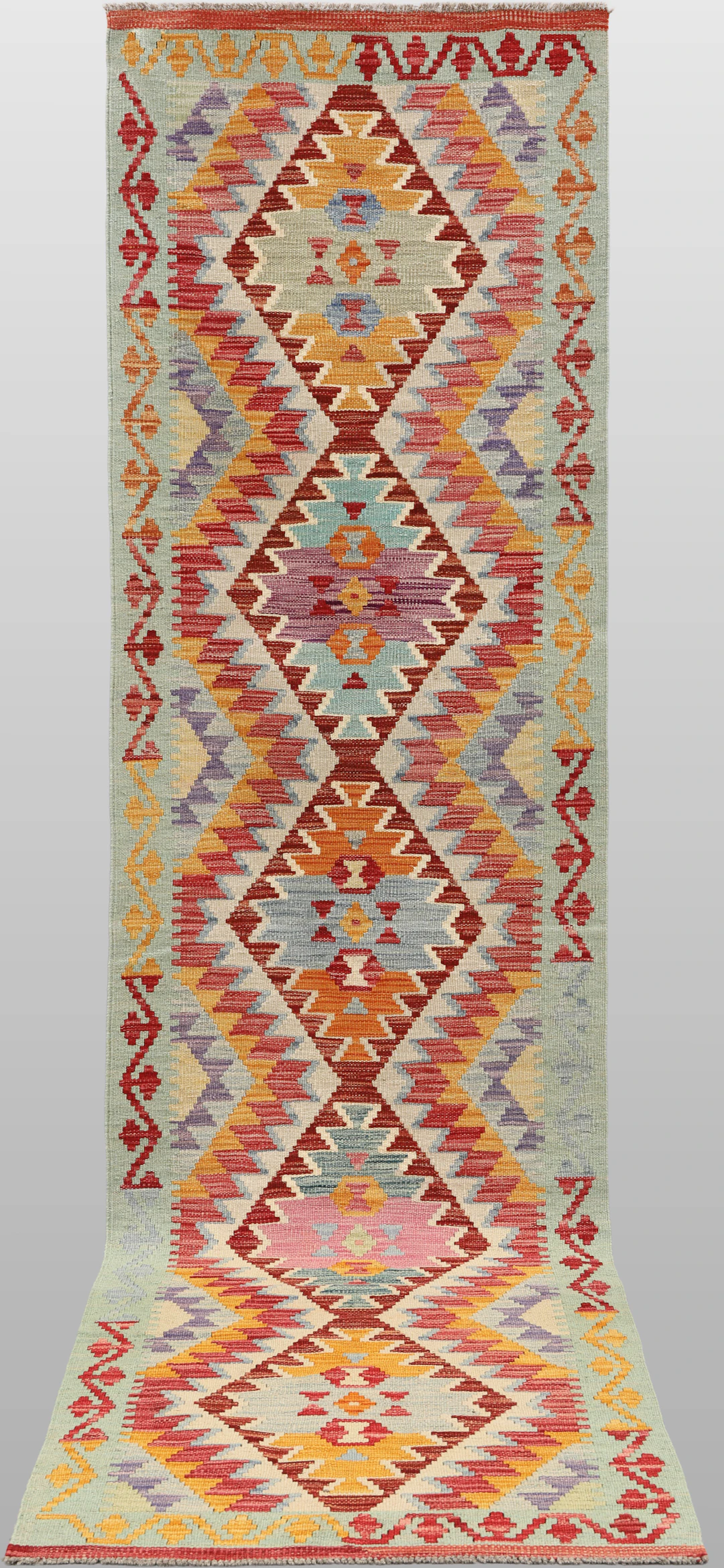 MATTA. Kelim klassisk design gallerimodell, 299 x 77 cm.