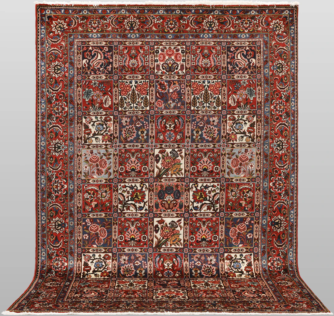 MATTA. Baktiari fine, trädgårdsmönstrad, 310 x 215 cm.