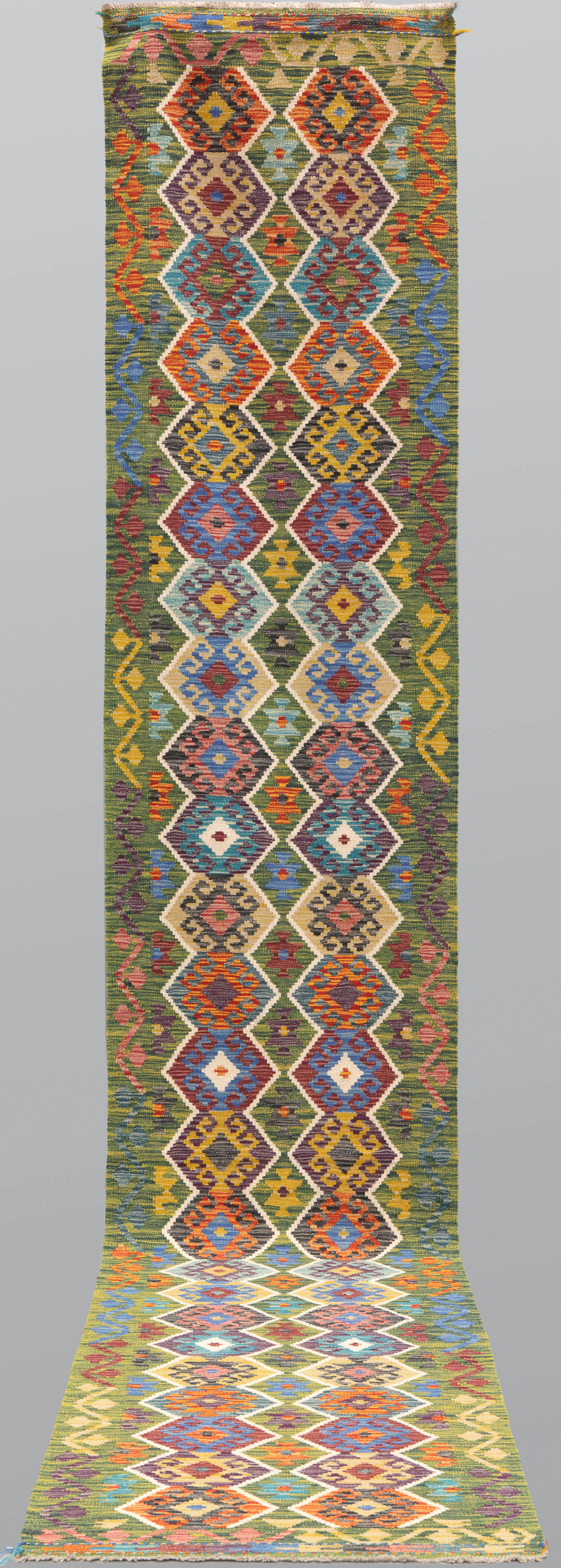 MATTA. Kelim klassisk design, gallerimodell, 500 x 78 cm.