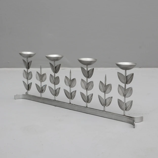 LJUSSTAKE, metall.