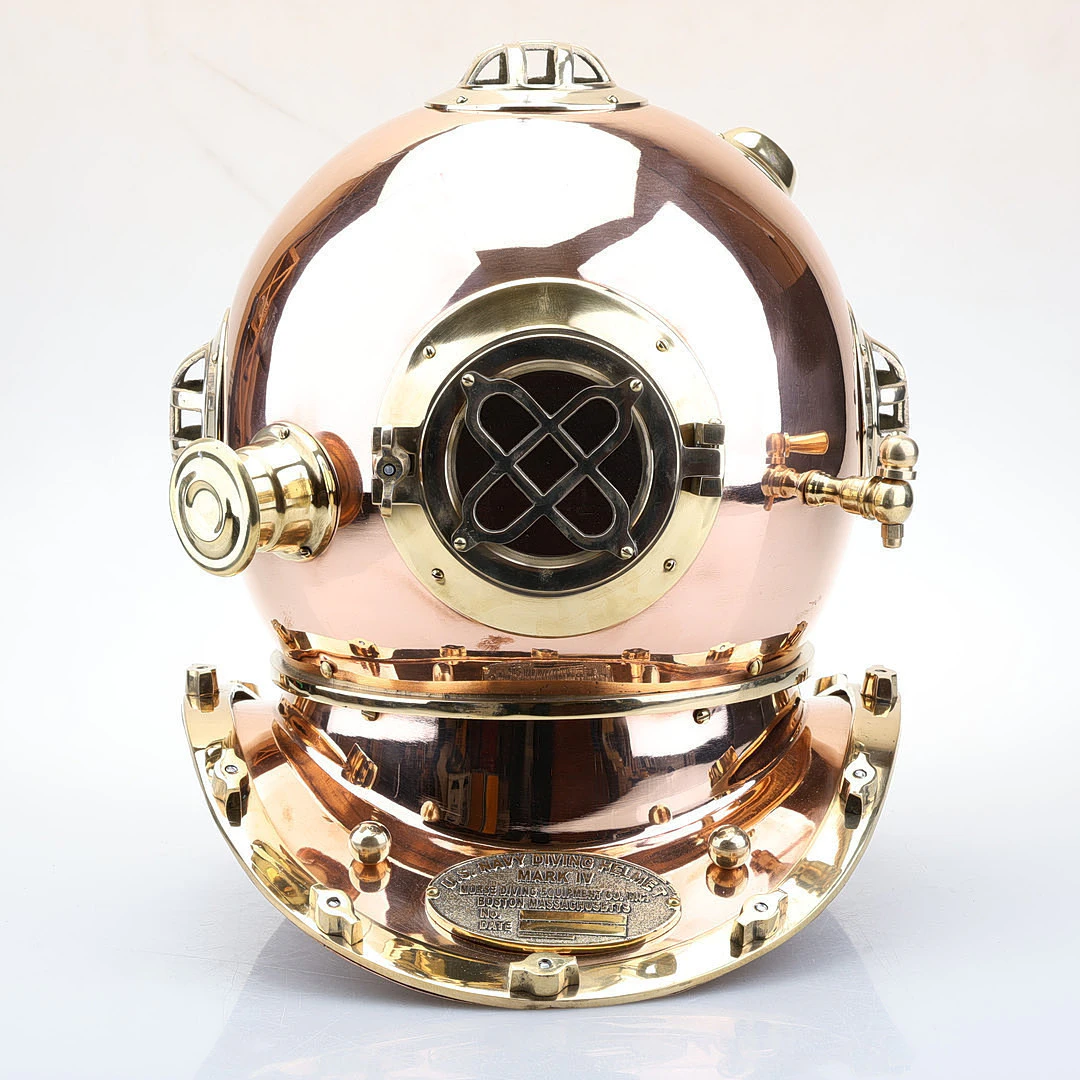 DYKARHJÄLM i koppar och mässing. "US Navy Diving Helmet", samtida replika.