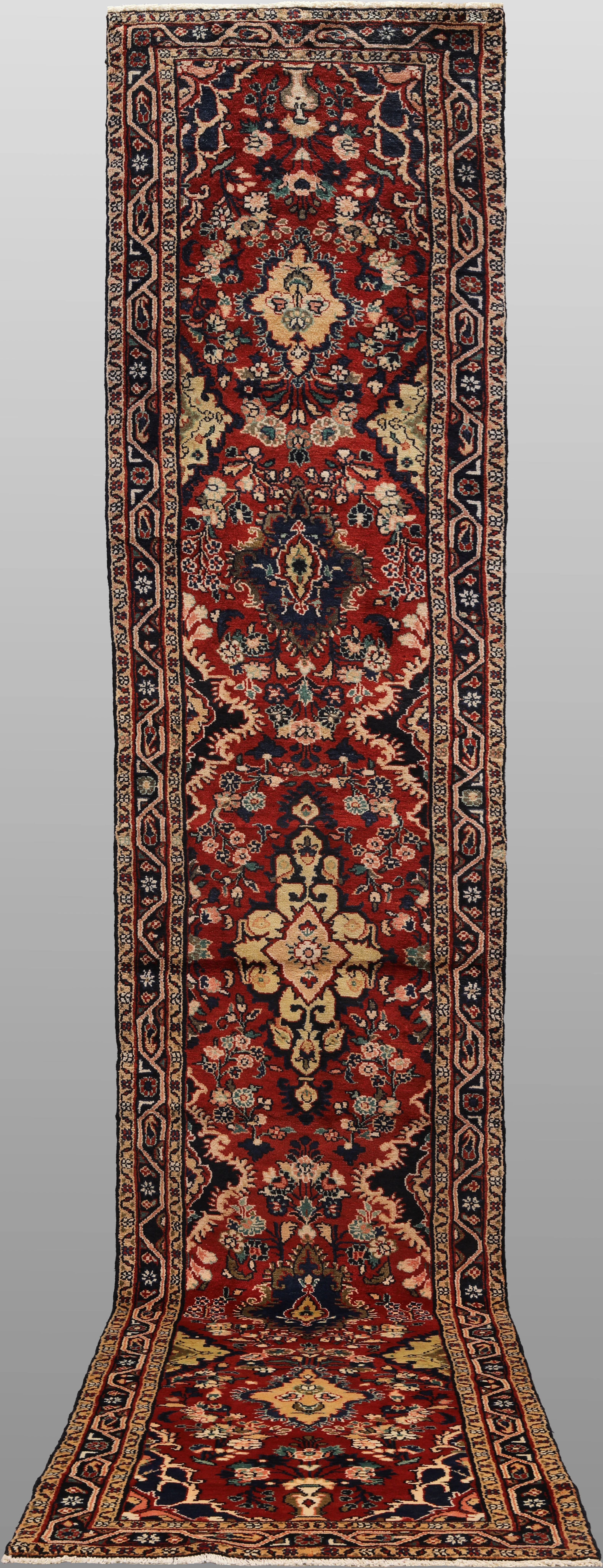 MATTA. Mehrawan gallerimodell, 478 x 87 cm.