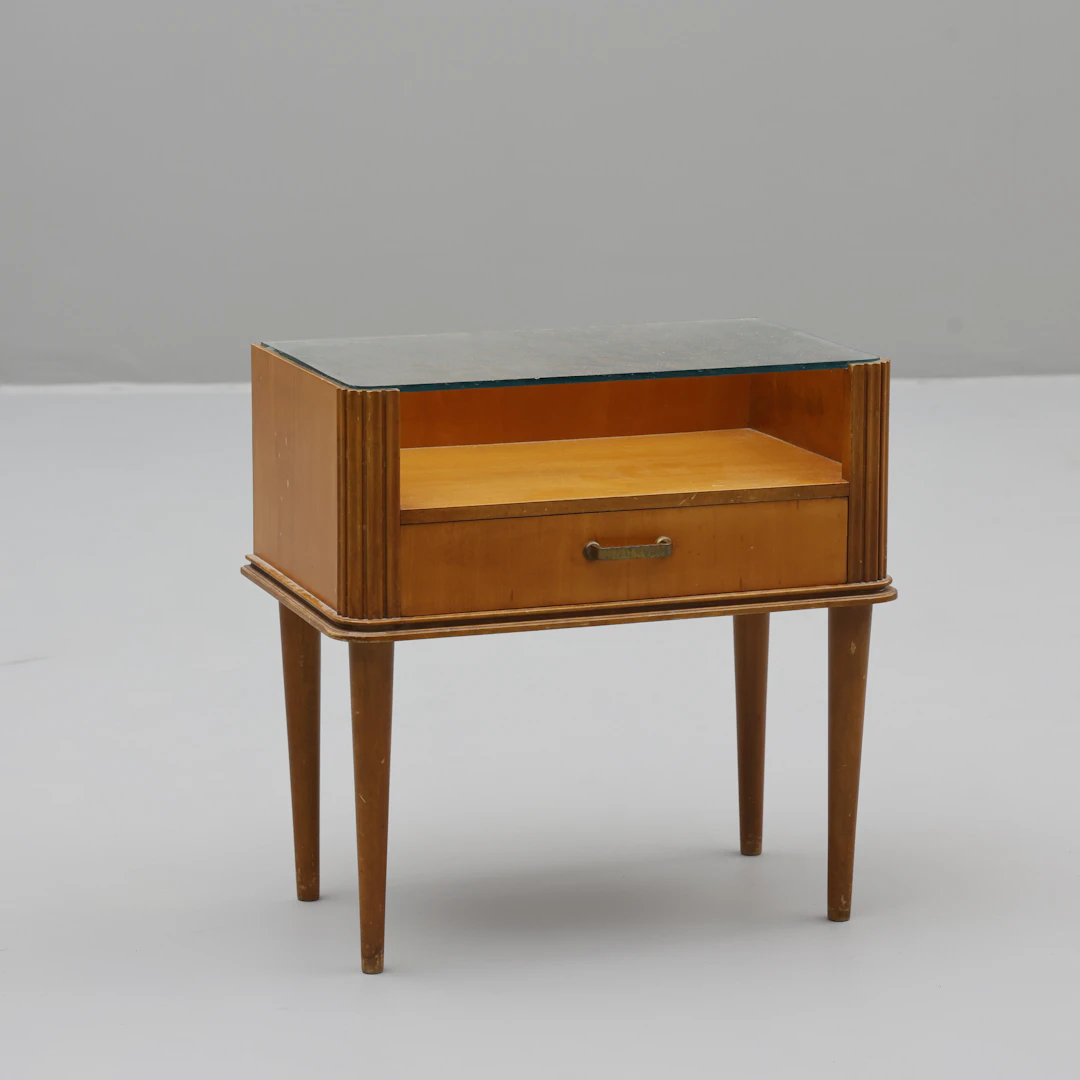 SÄNGBORD, glasskiva, 1940-tal.