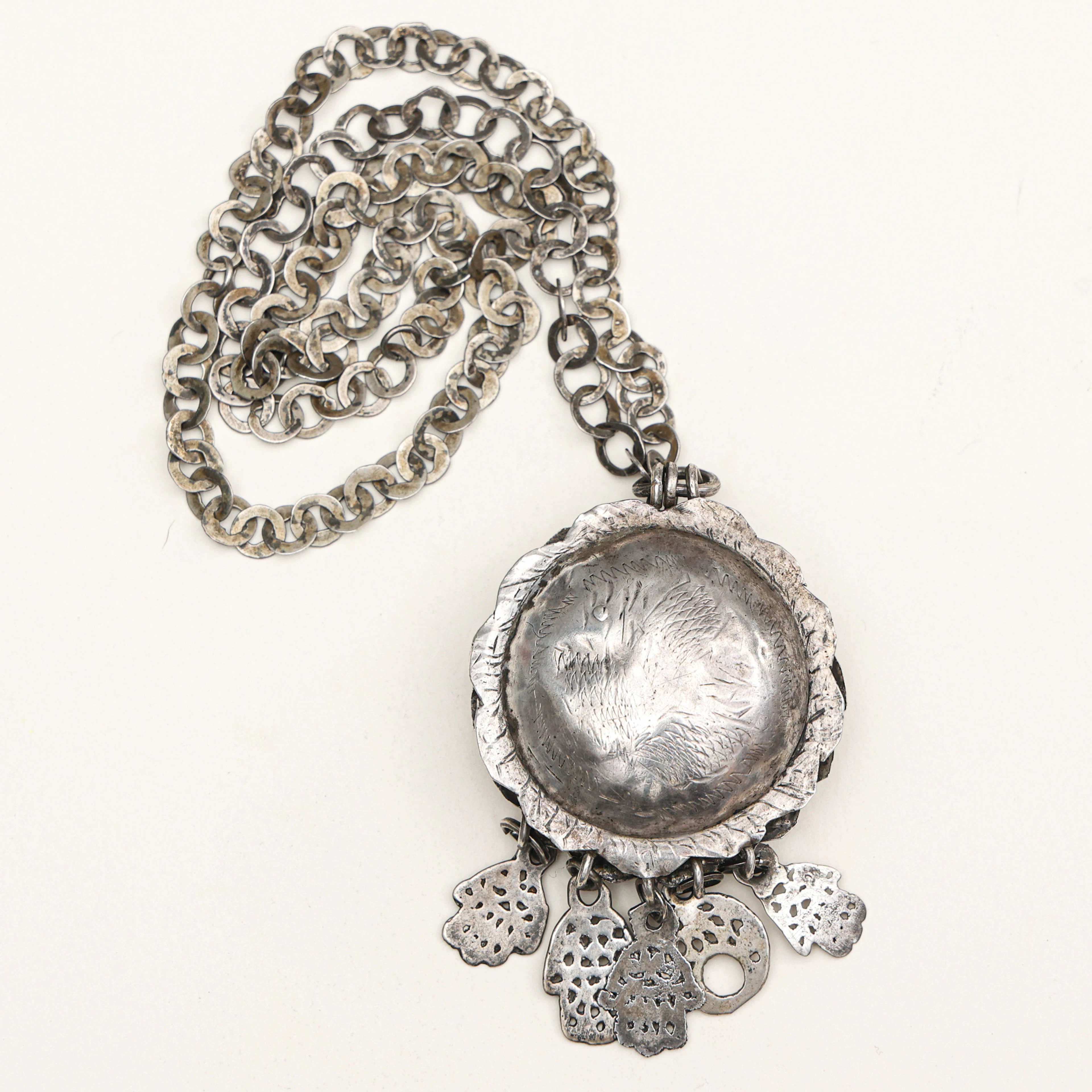 BERBERSMYCKE,med koranbox, silversmide, Nordafrikansk,hamsa amuletter.