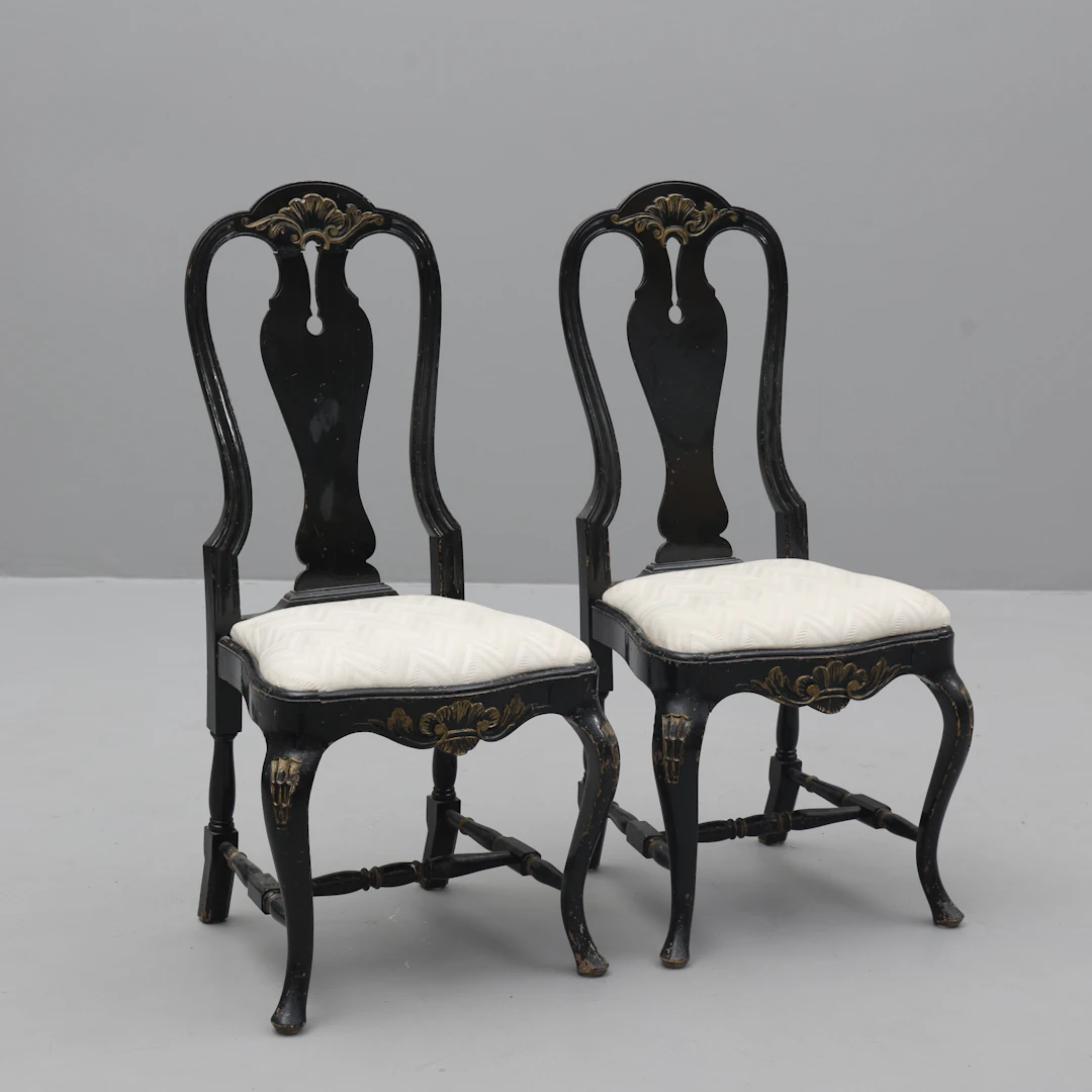 Karmstolar, ett par, rokoko stil, 1800/1900-tal.
