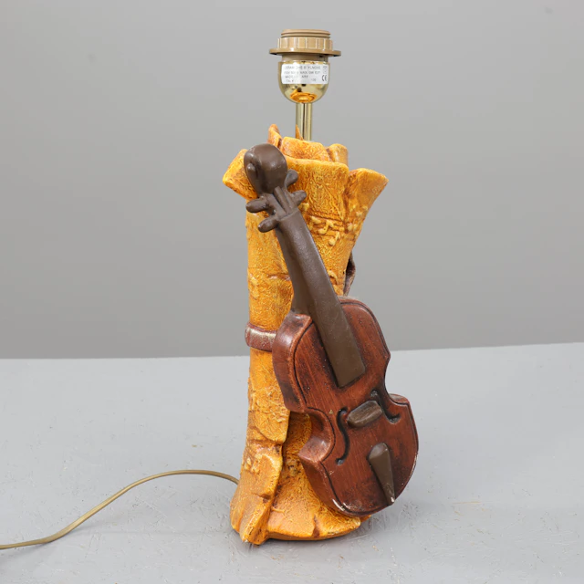 BORDSLAMPA, fiol, 1900-tal.