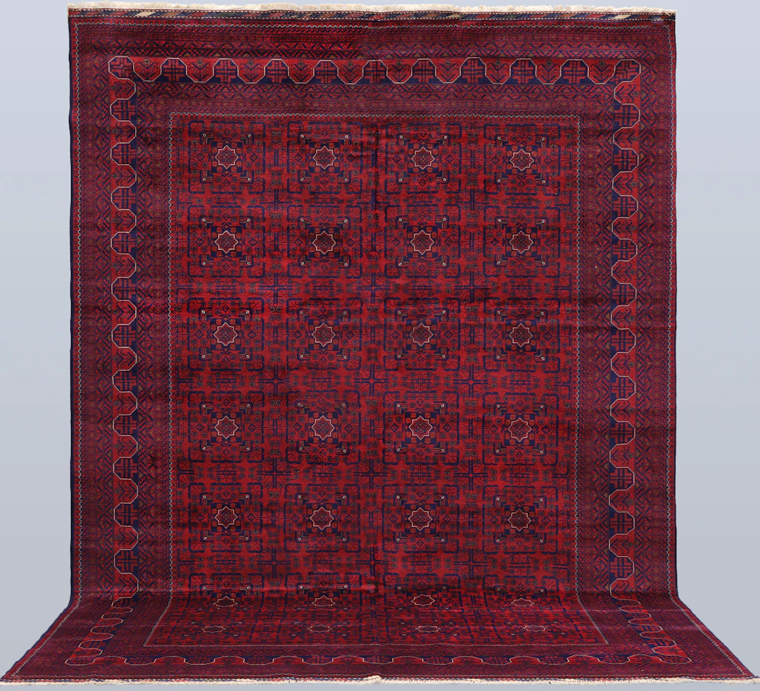 MATTA. Afghan fine, (extra tätknuten) 358 x 255 cm.