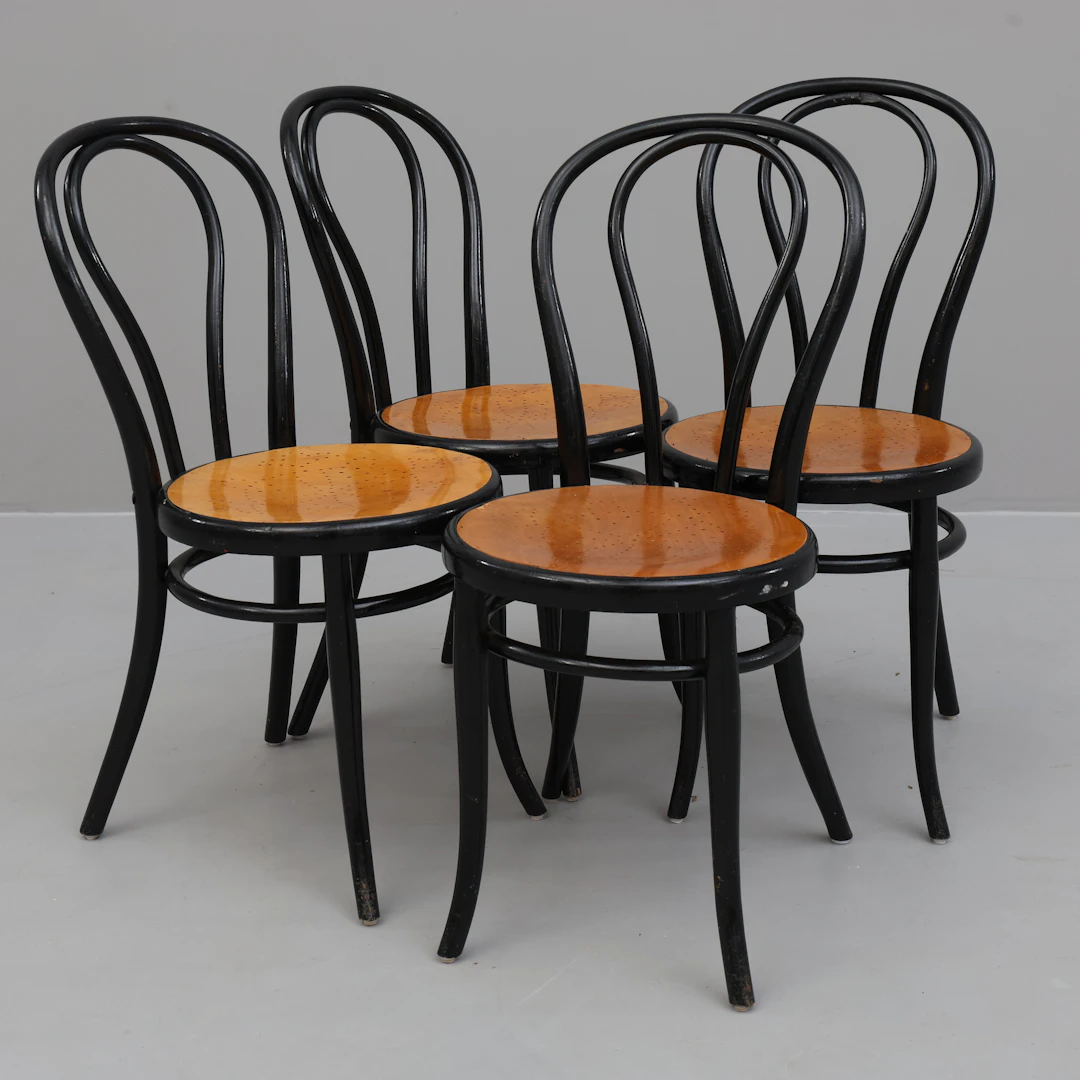 STOLAR, 4 st. Thonet. Nyare sits.