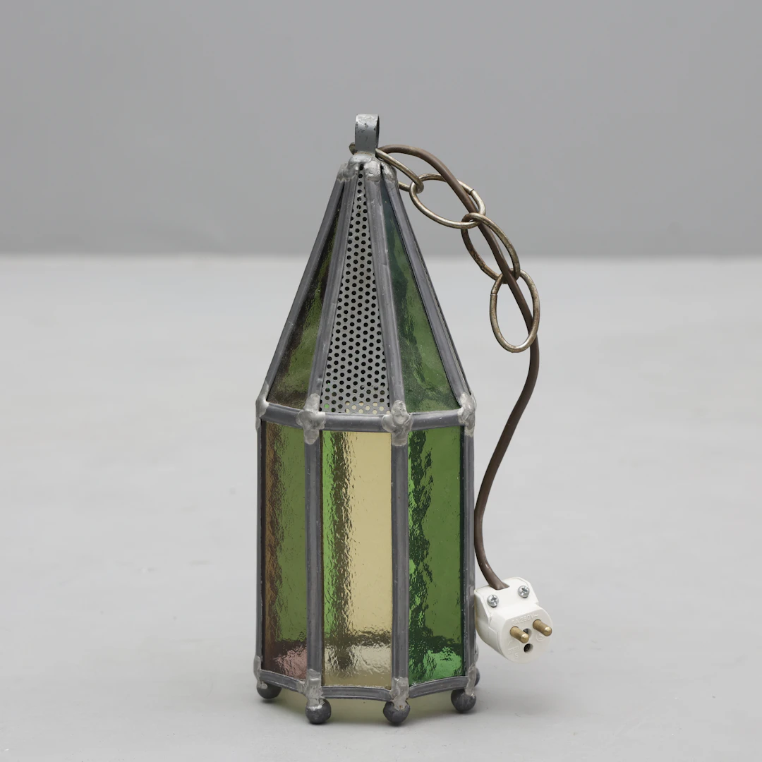 TAKLYKTA, blyinfattat glas/metall, 1900-tal.