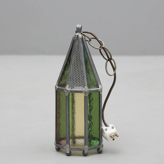 TAKLYKTA, blyinfattat glas/metall, 1900-tal.