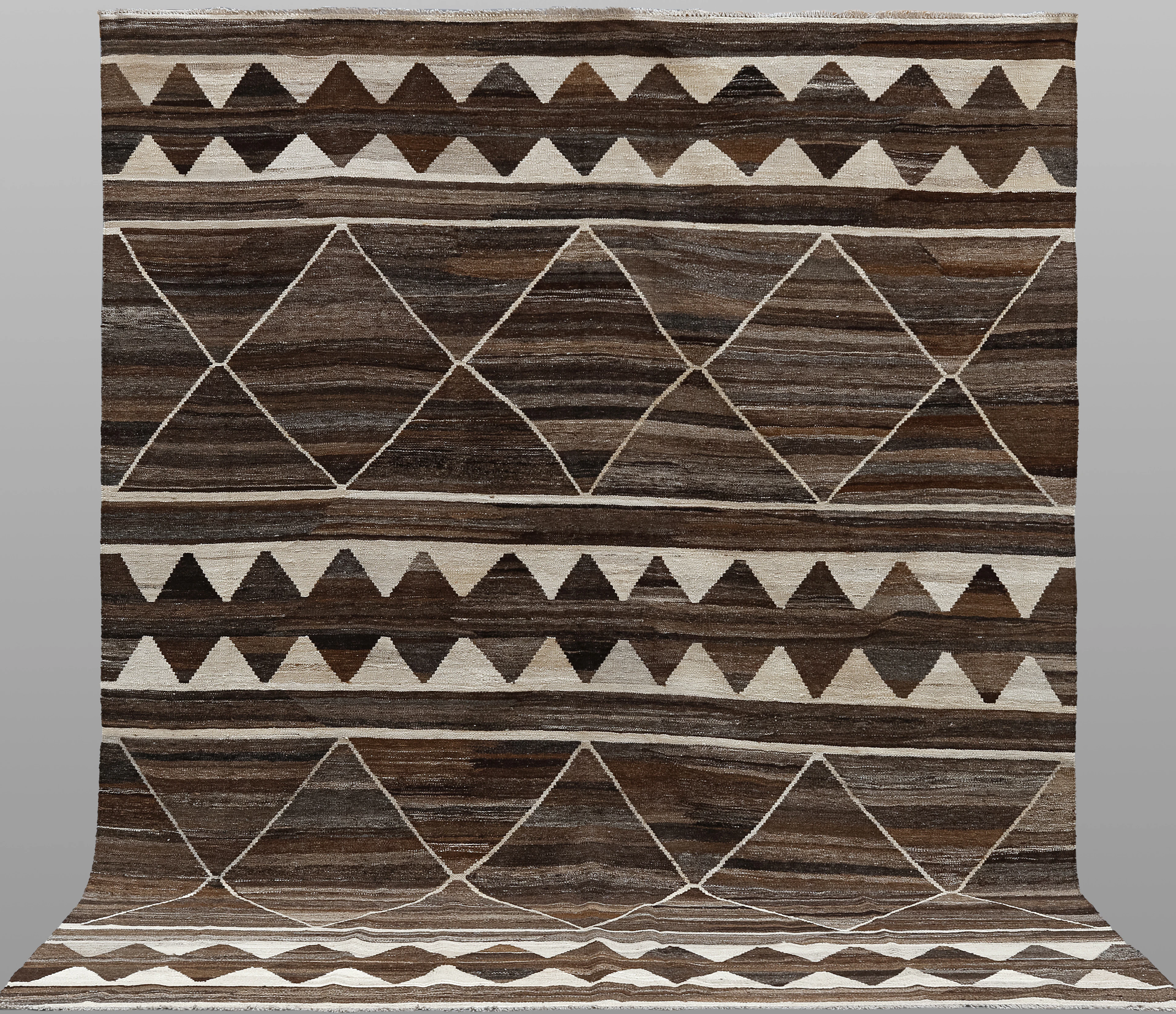 MATTA. Kelim Marocko design, 301 x 250 cm.