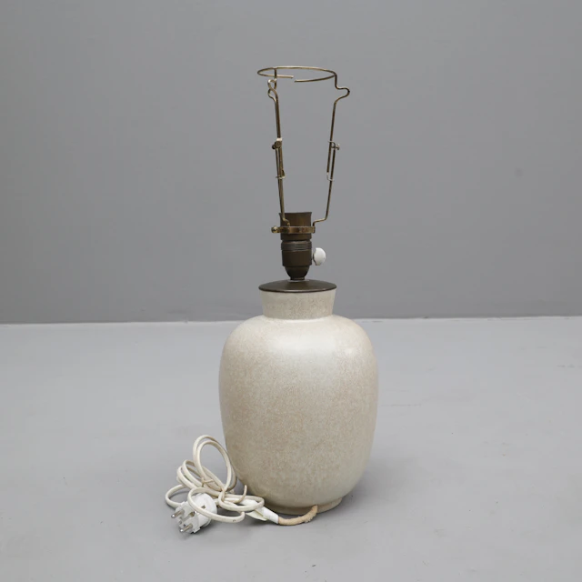 BORDSLAMPA, keramik/terrakotta.