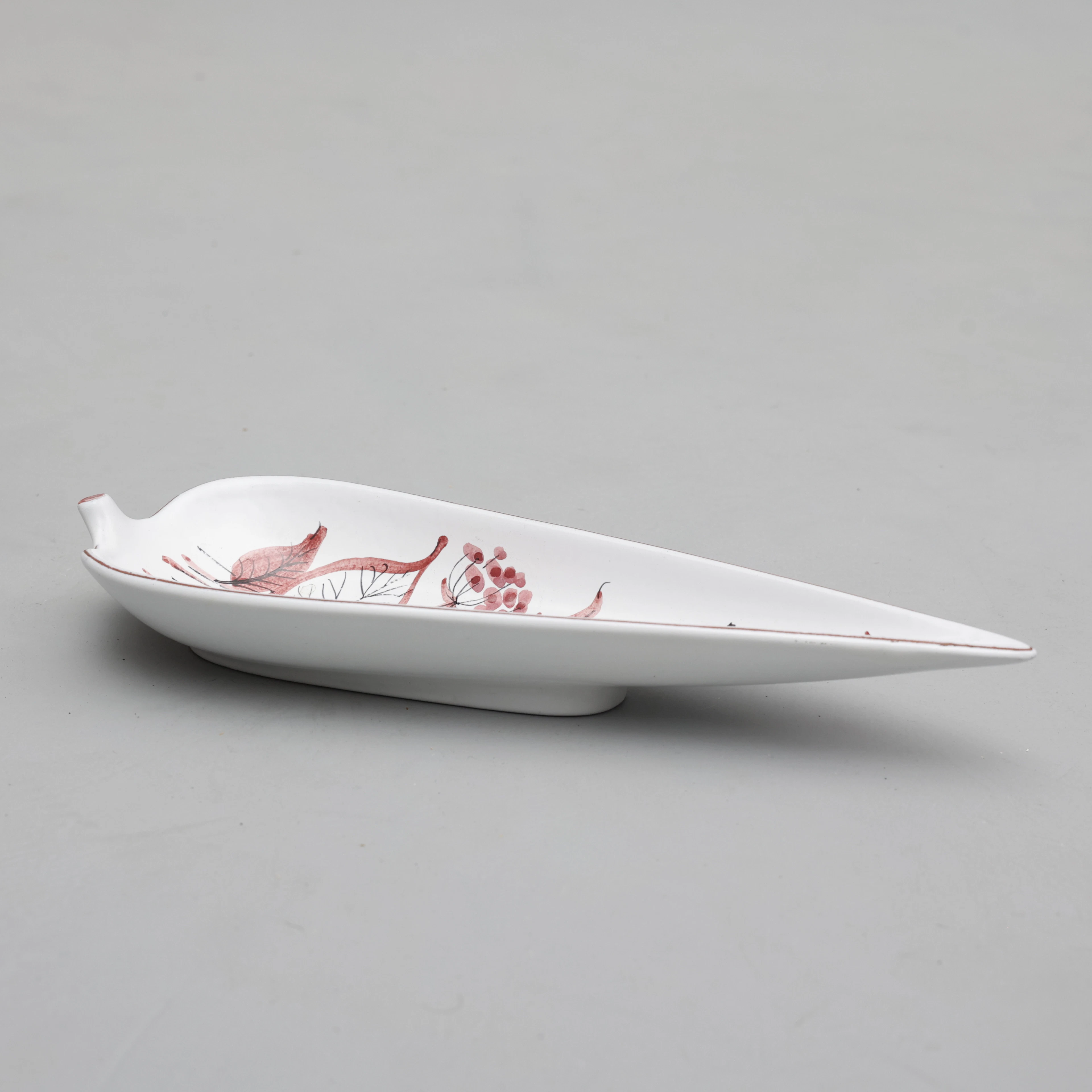 STIG LINDBERG. SPETSFAT , fajans, Gustavsberg studiohand.