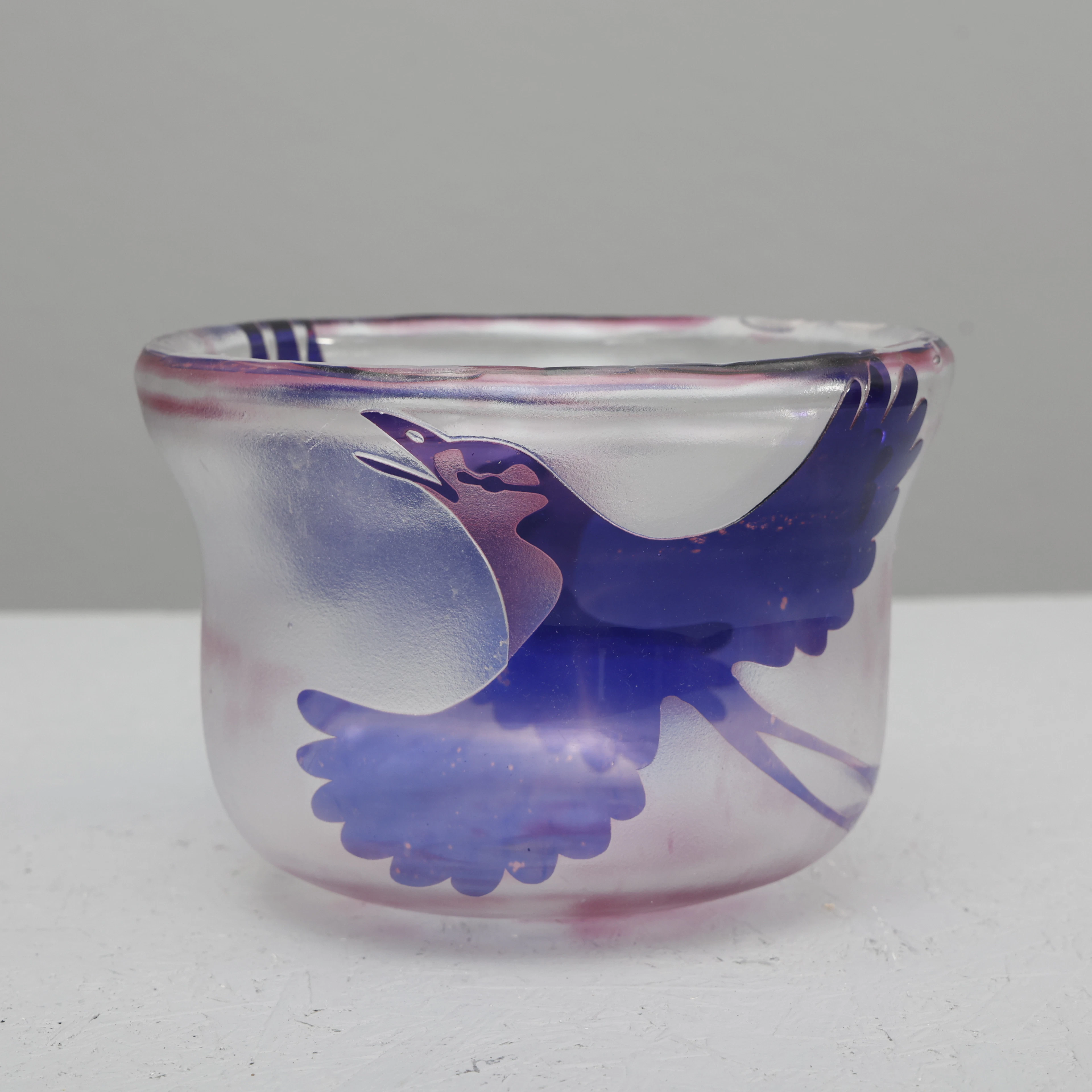 PAUL HOFF. ytterfoder, GLAS, kOSTA.