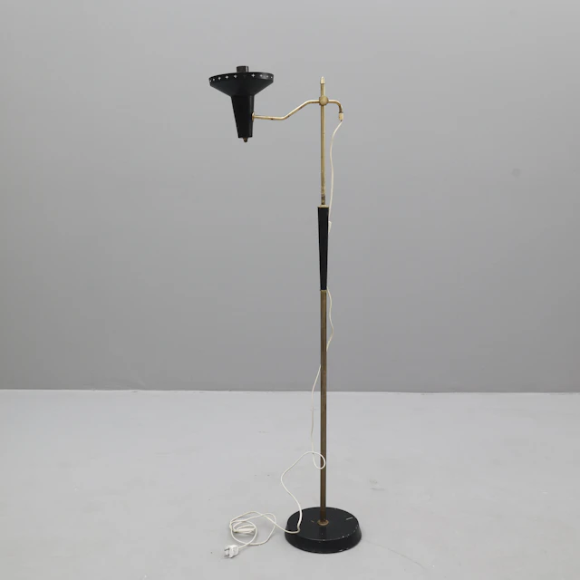 GOLVLAMPA,AB armatur hantverk Göteborg modellnr 129, 1950-tal.
