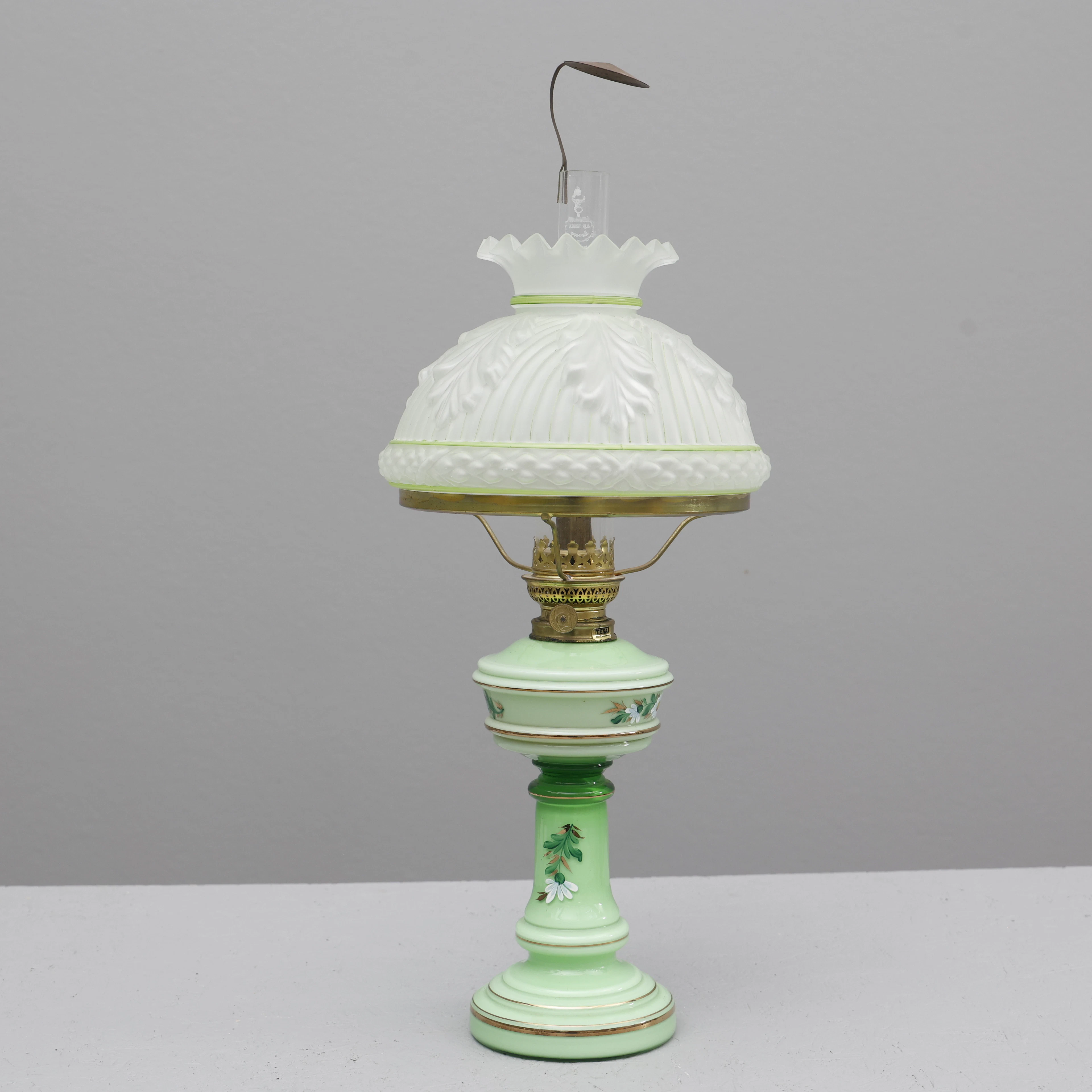 BORDSFOTOGENLAMPA,glas, 1900 talets mitt.