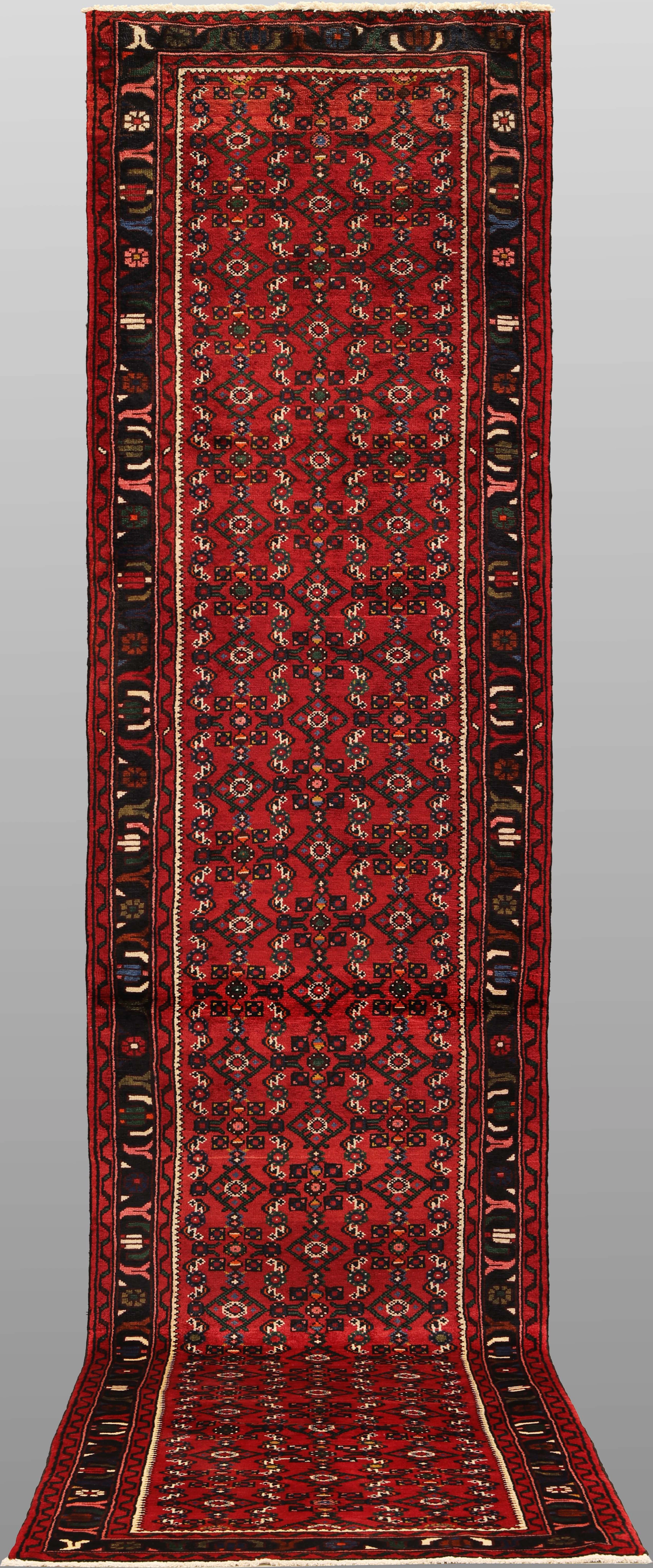 MATTA. Hosseinabad gallerimodell, 425 x 85 cm.