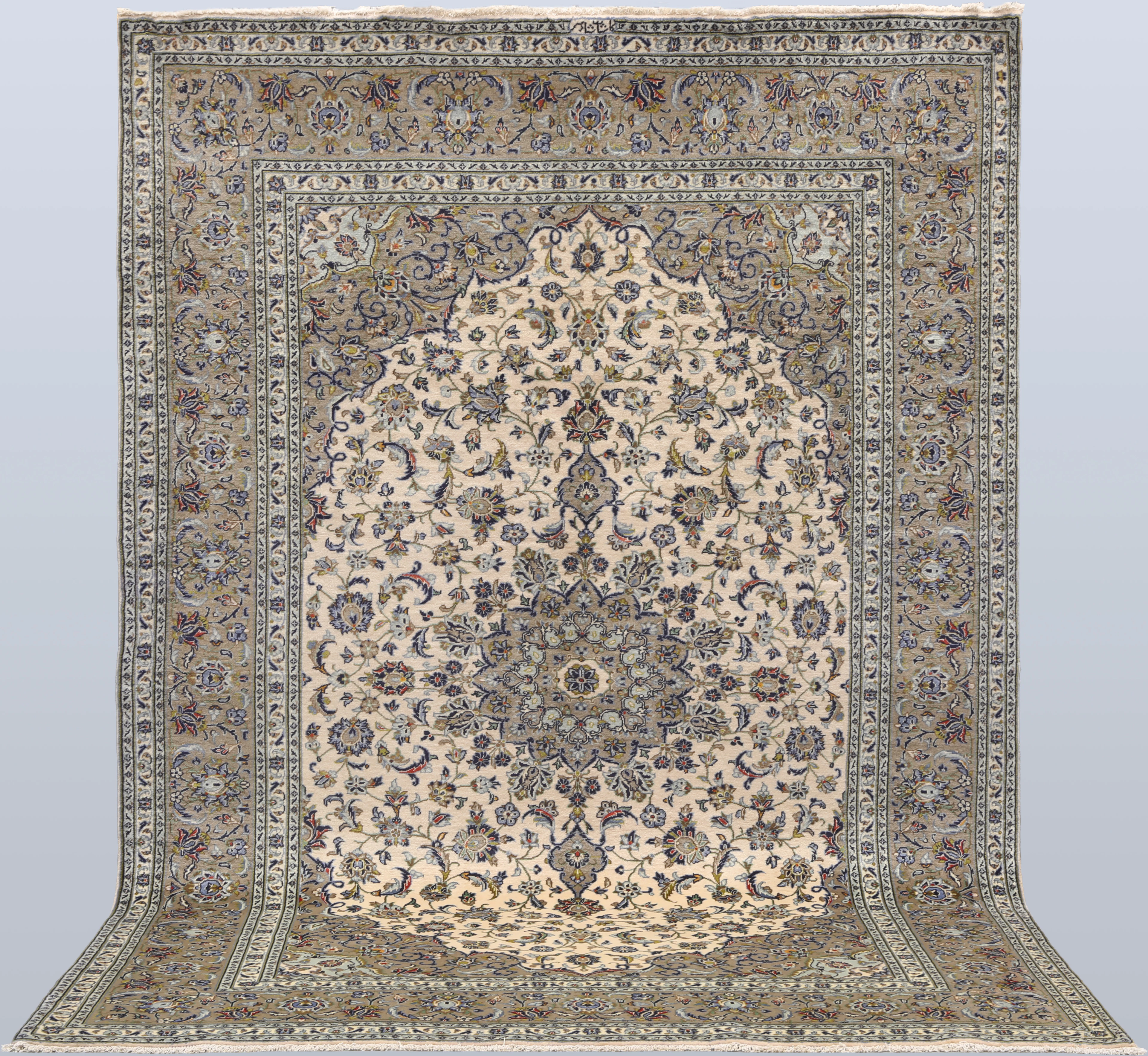 MATTA. Ljus Keshan, signerad, fine, korkull, 300 x 206 cm.