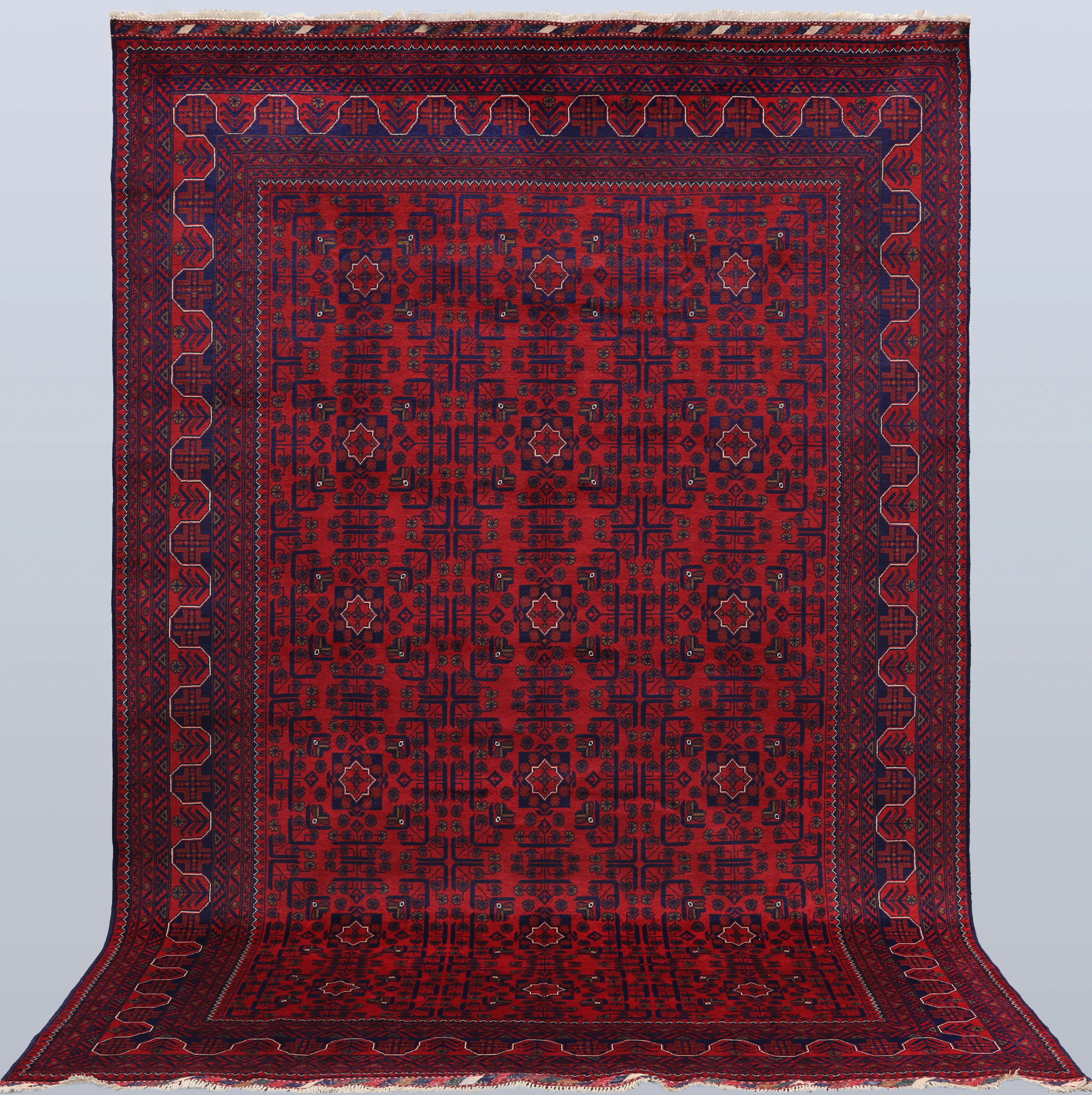 MATTA. Afghan fine, 303 x 202 cm.