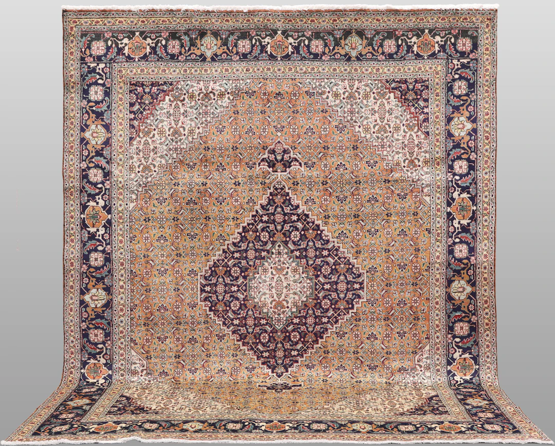 MATTA. Täbriz, 343 x 260 cm.