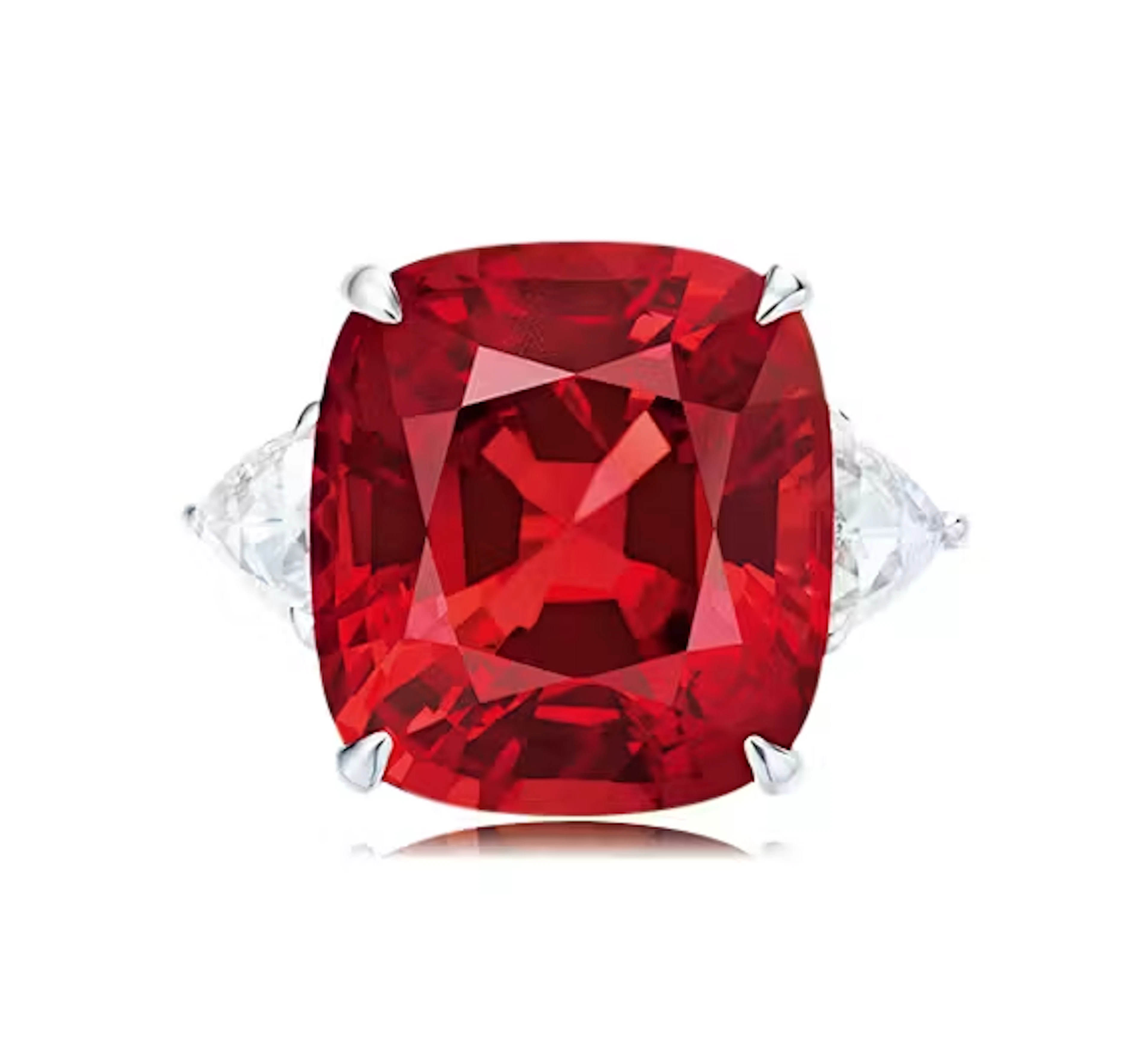 19.35 CARAT BURMESE SPINEL AND DIAMOND RING