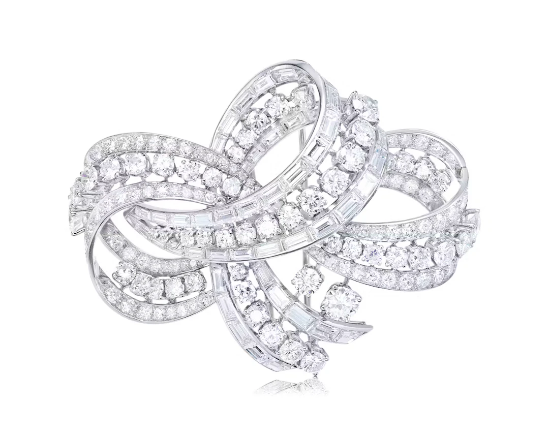 DIAMOND BROOCH, BY ALDAO