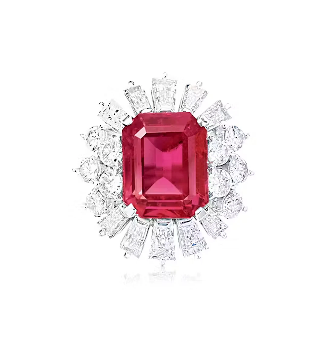 6.50 CARAT TANZANIAN PINK SAPPHIRE AND DIAMOND RING