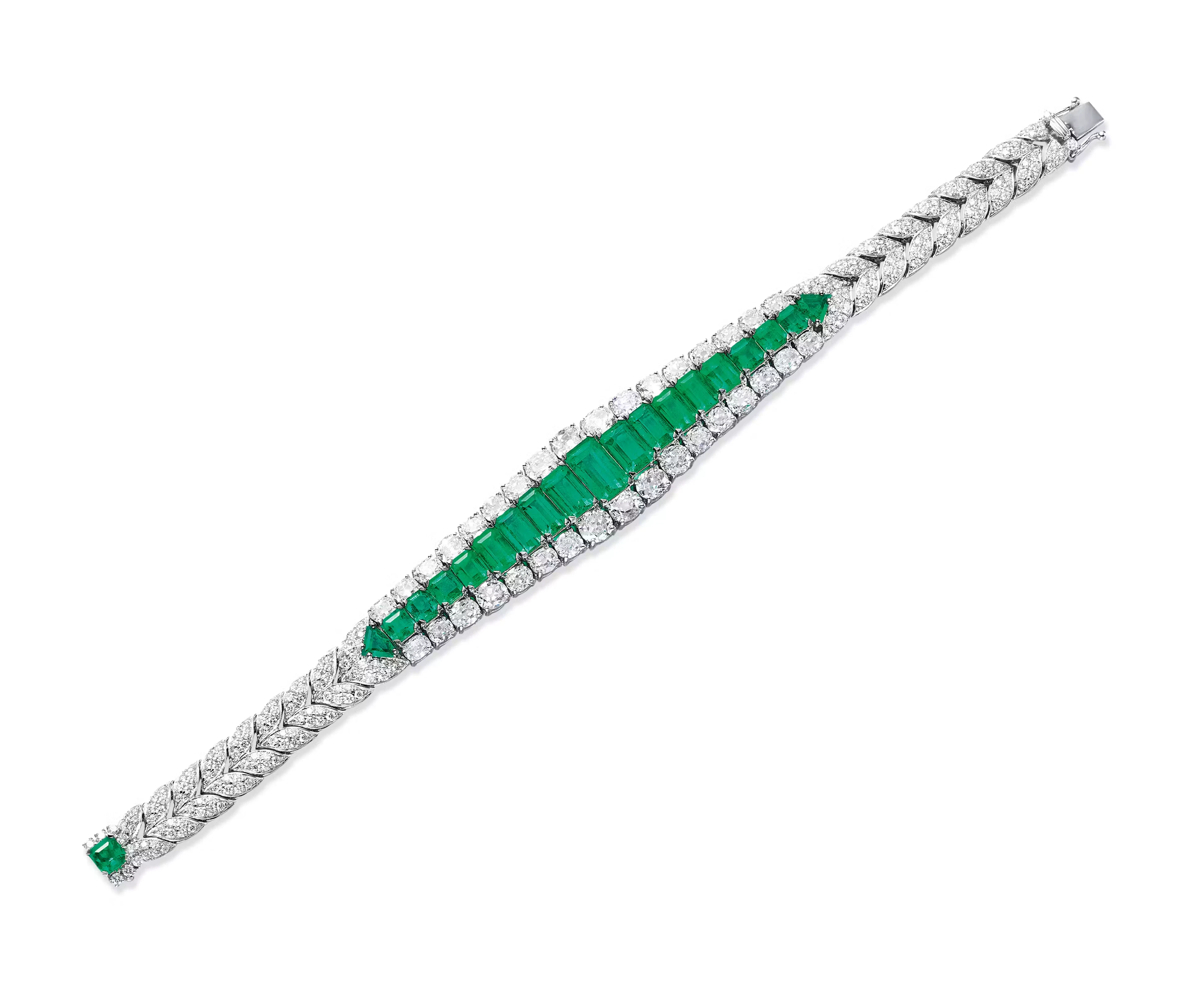 APPROX. TOTAL OF 10.47 CARAT COLOMBIAN EMERALD AND DIAMOND BRACELET