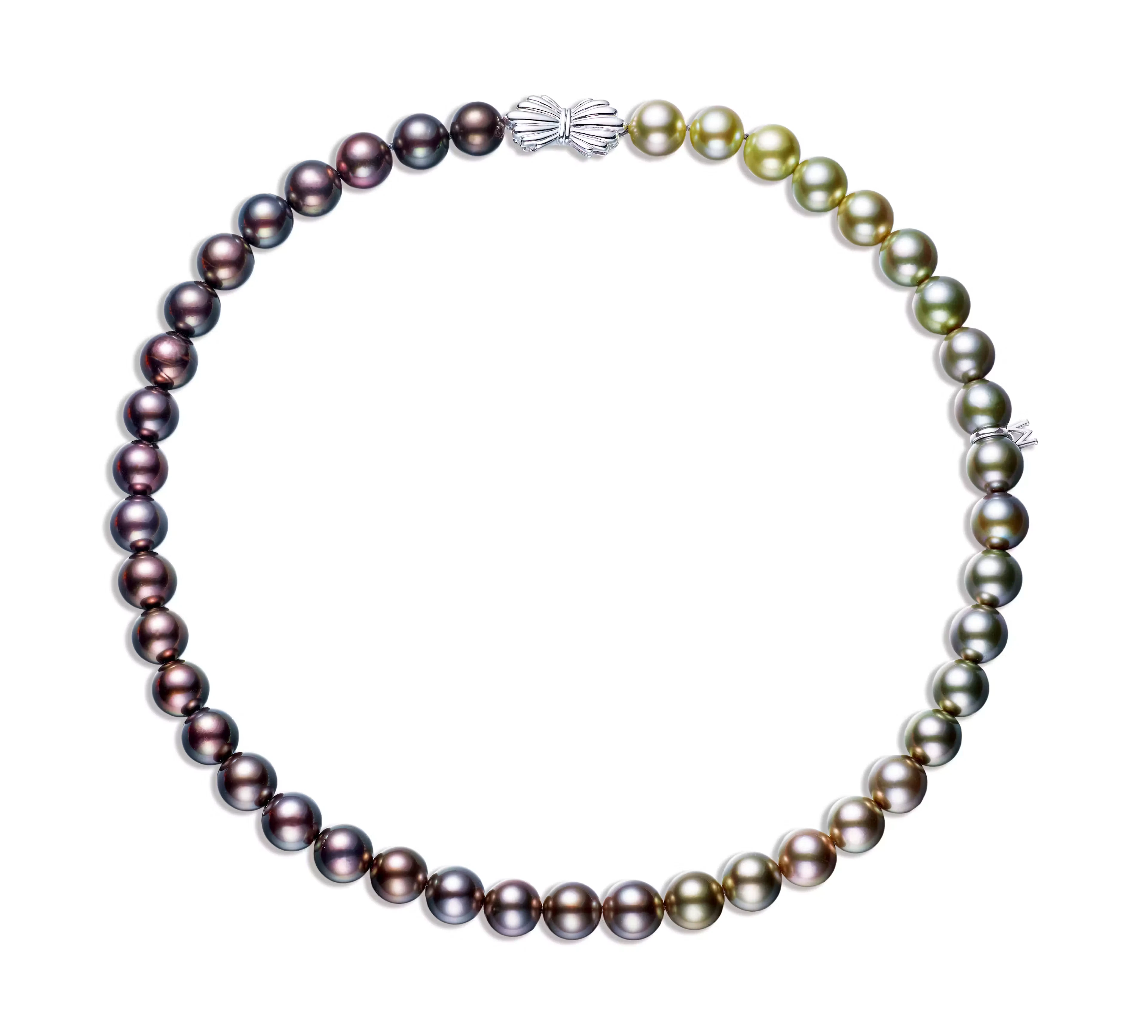CULTURED PEARL NECKLACE, BY MIKIMOTO