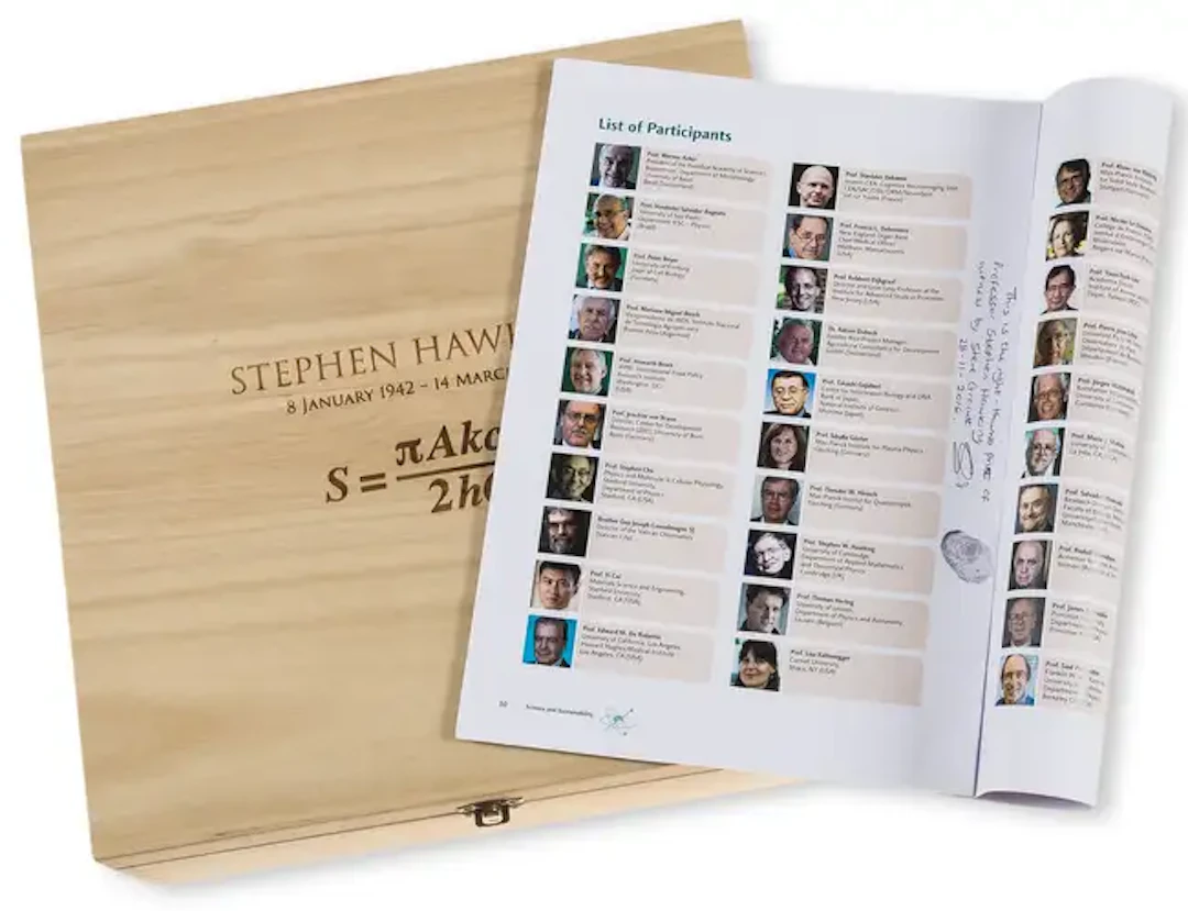 Hawking (Stephen).- The Pontifical Academy of Sciences. Plenary Session