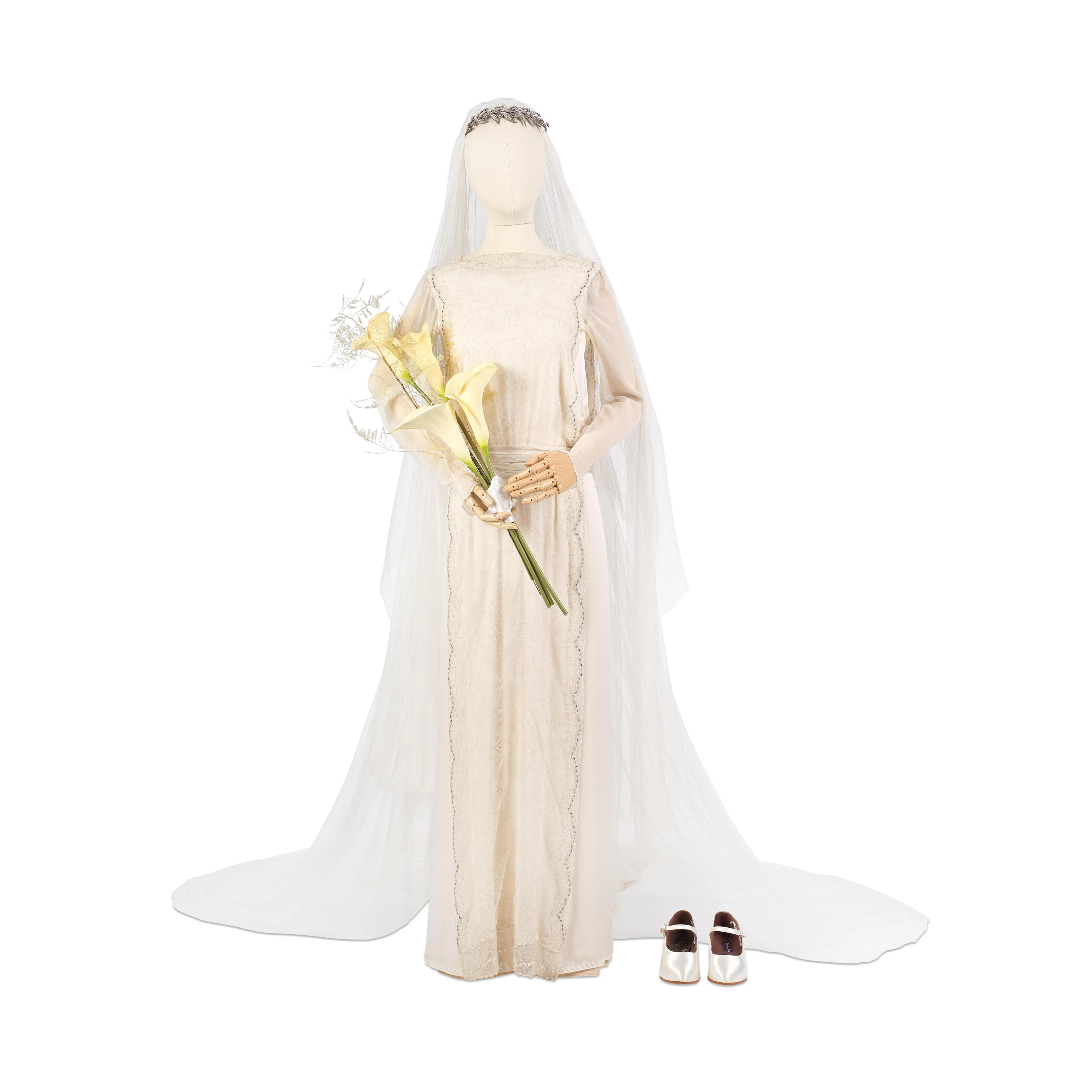 Michelle Dockery (as Lady Mary): Wedding dress and accessories, worn