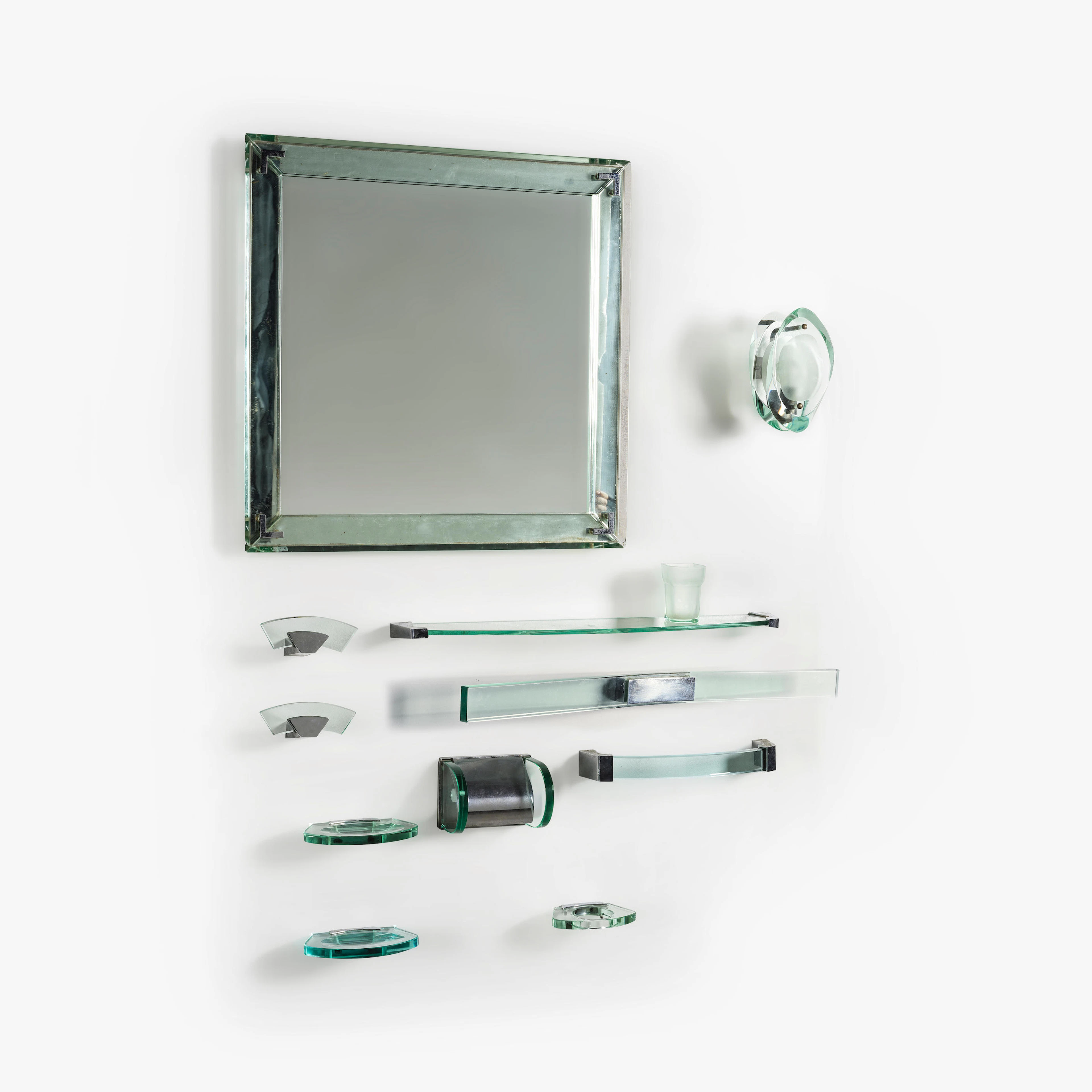 MAX INGRAND (1908-1969) Ensemble de salle de bain de la série Classica bagno