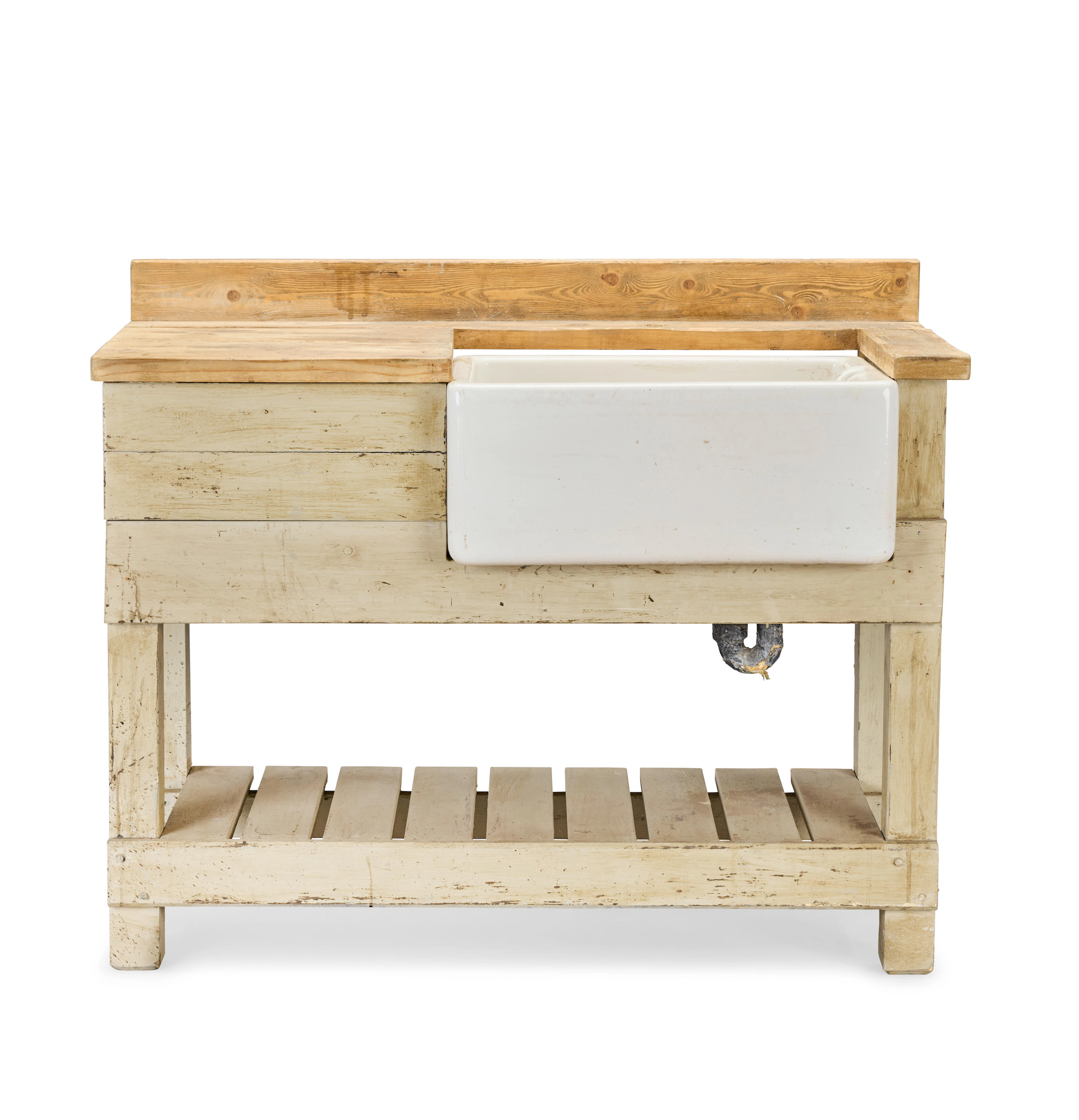 A Butler's sinkAcquired by the Prop Department towards the end of