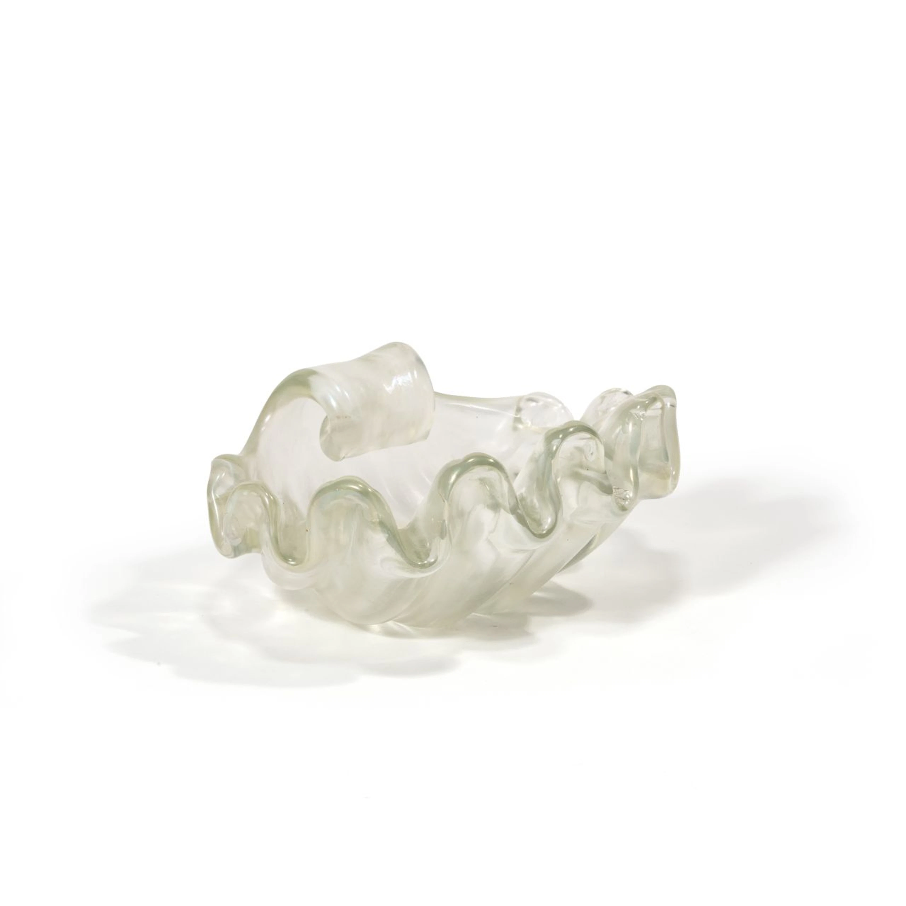 ERCOLE BAROVIER, BAROVIER & TOSO, 1940 ca. Una coppa a conchiglia