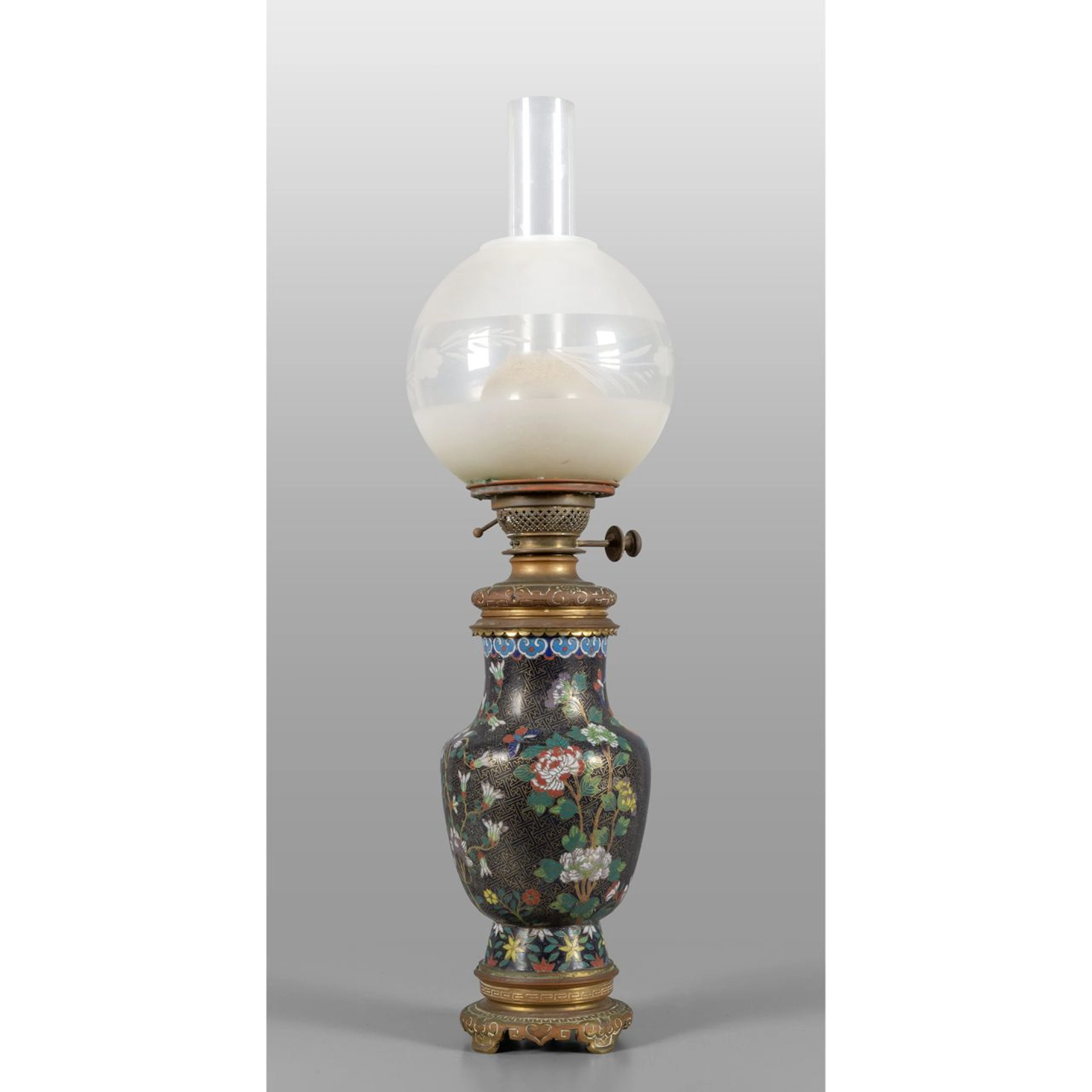 Vaso cloisonnè montato a lampada, fine sec.XIX h.cm.70