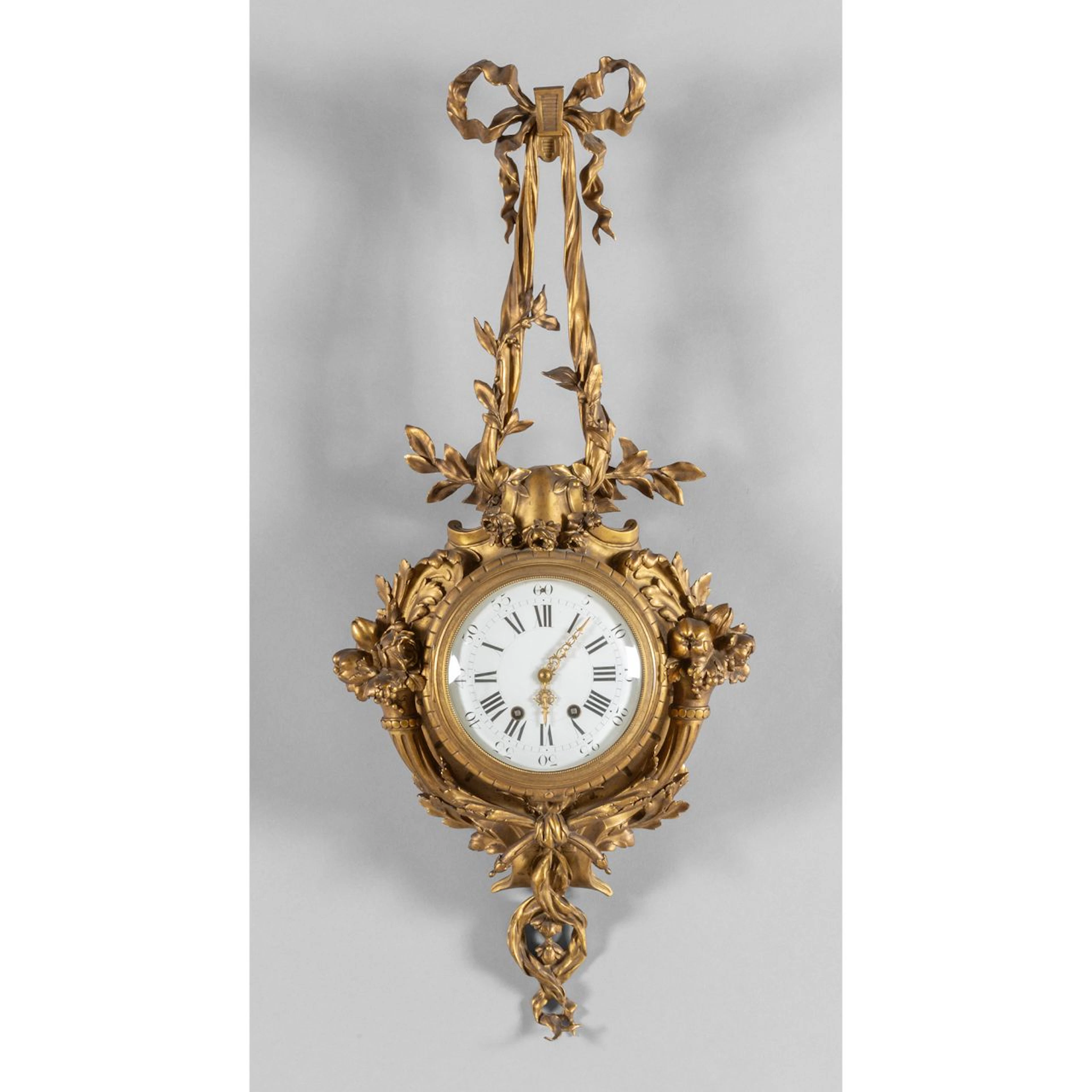 Orologio da muro in bronzo dorato, Francia sec.XIX h.cm.85