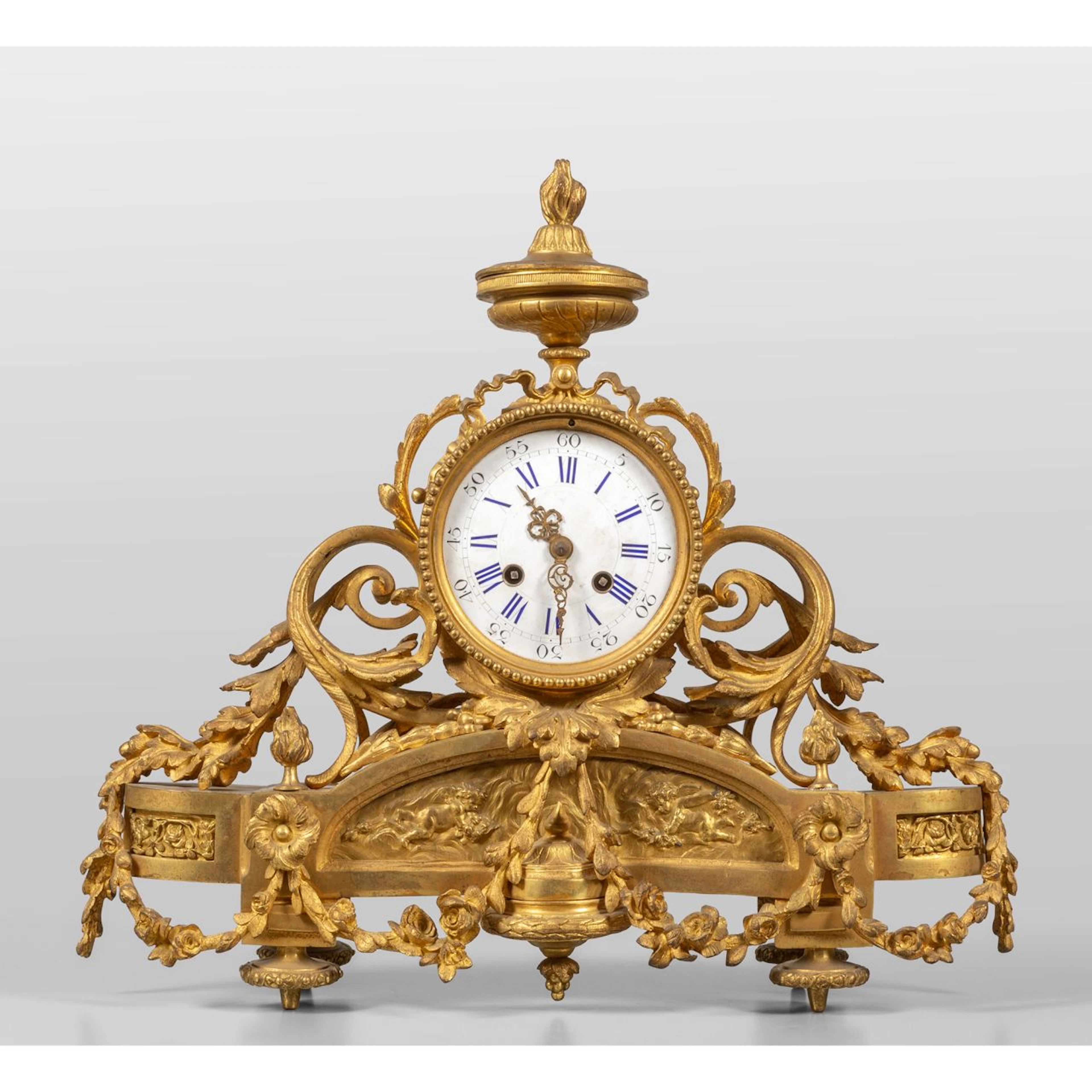 Orologio Napoleone III in bronzo dorato, Francia sec.XIX cm. 44x18 h. 42