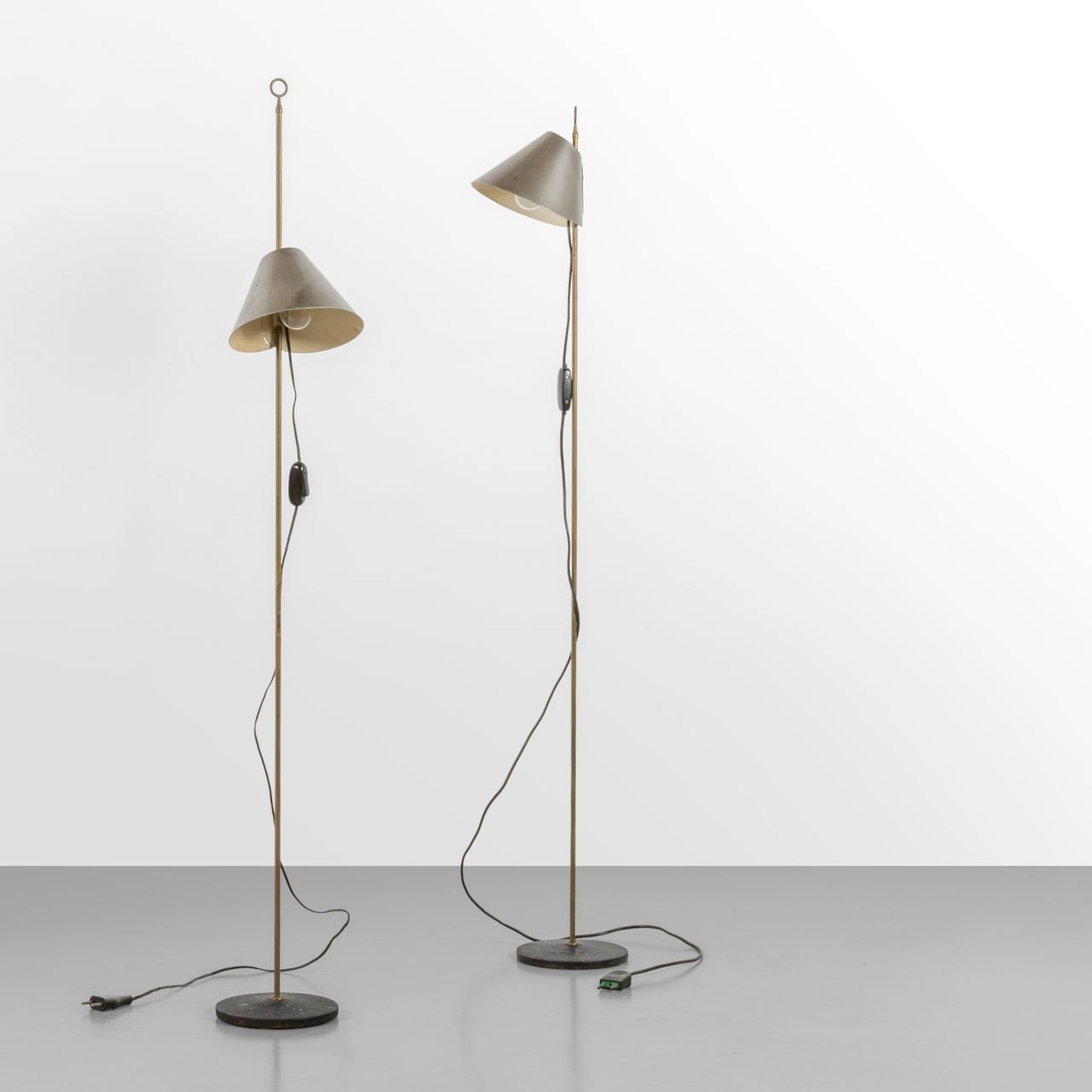 LUIGI CACCIA DOMINIONI, AZUCENA, 1953. Due lampade da terra 'Monachella'