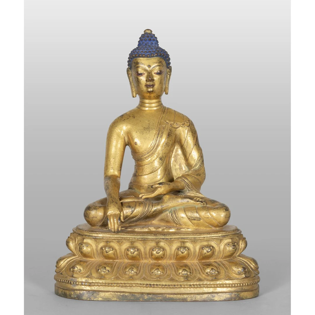 Buddha, scultura in bronzo dorato, Cina sec.XVIII/XIX h.cm.30,5